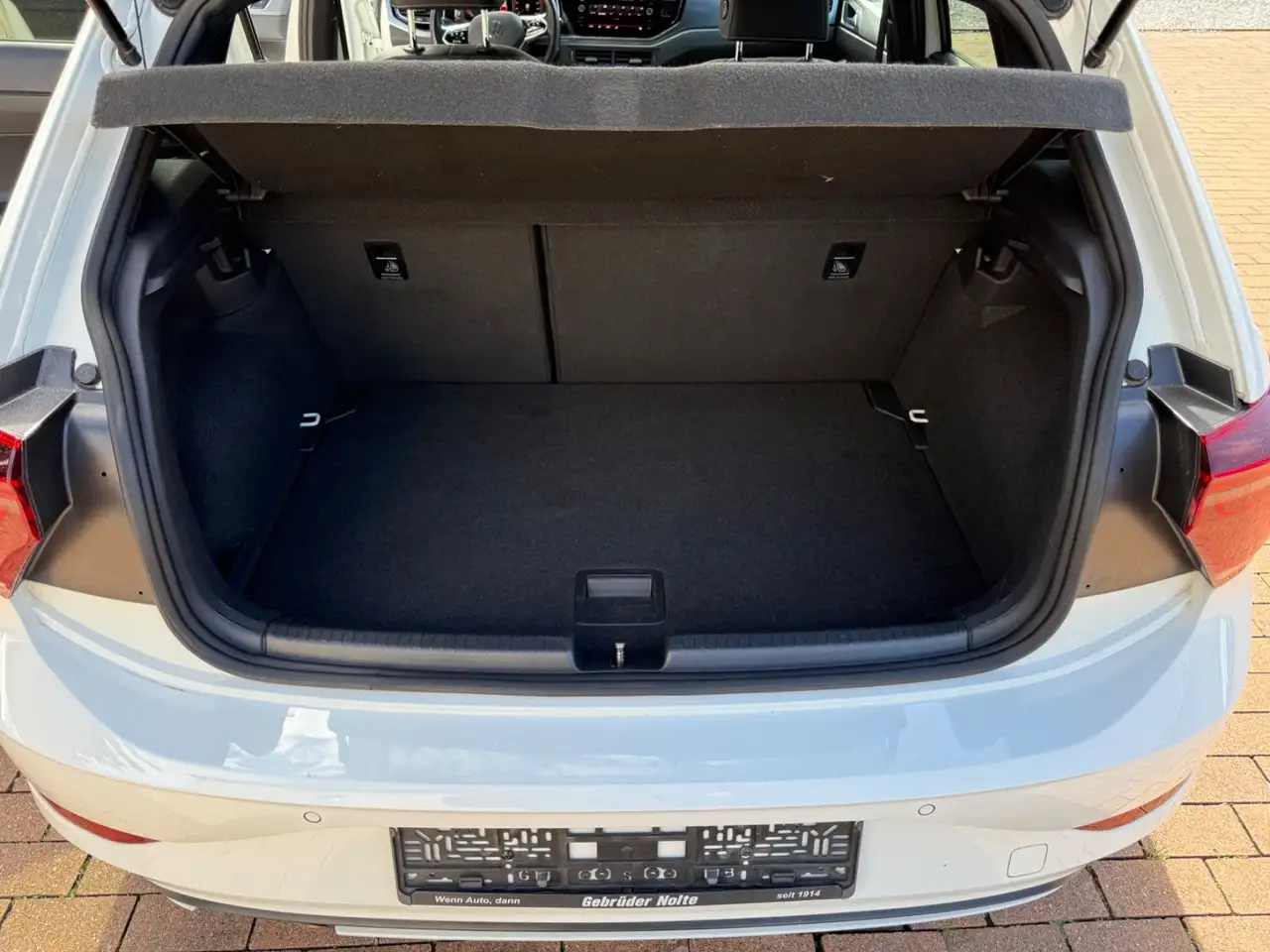 Volkswagen Polo VI GTI TÜV NEU Inspektion NEU, миниатюра 26
