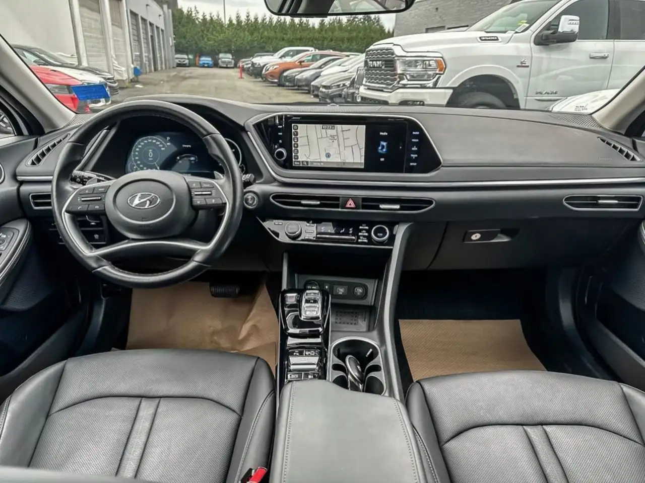 Hyundai SONATA снимка Hyundai SONATA