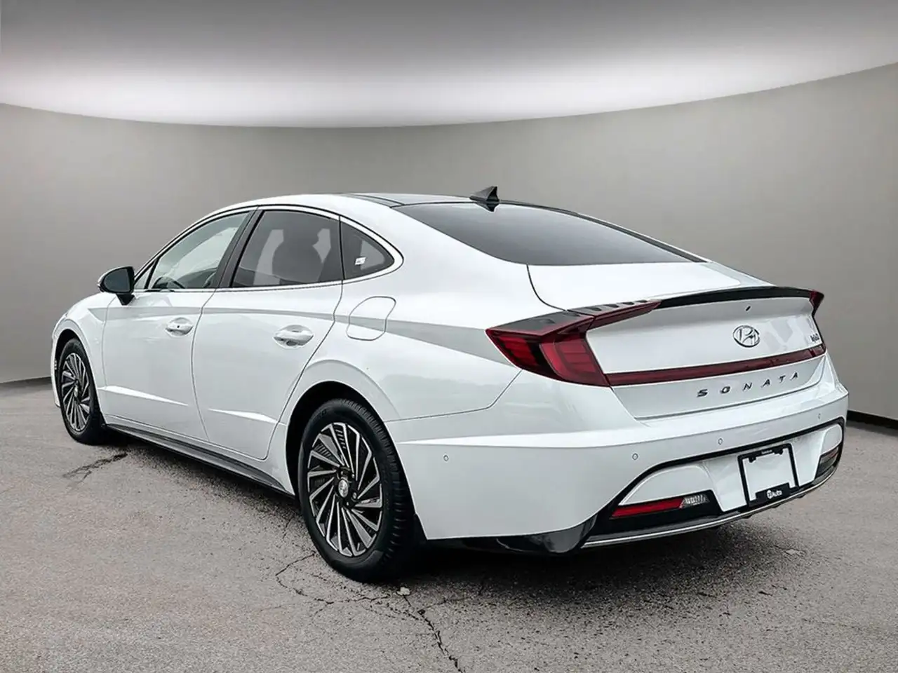 Hyundai SONATA снимка Hyundai SONATA
