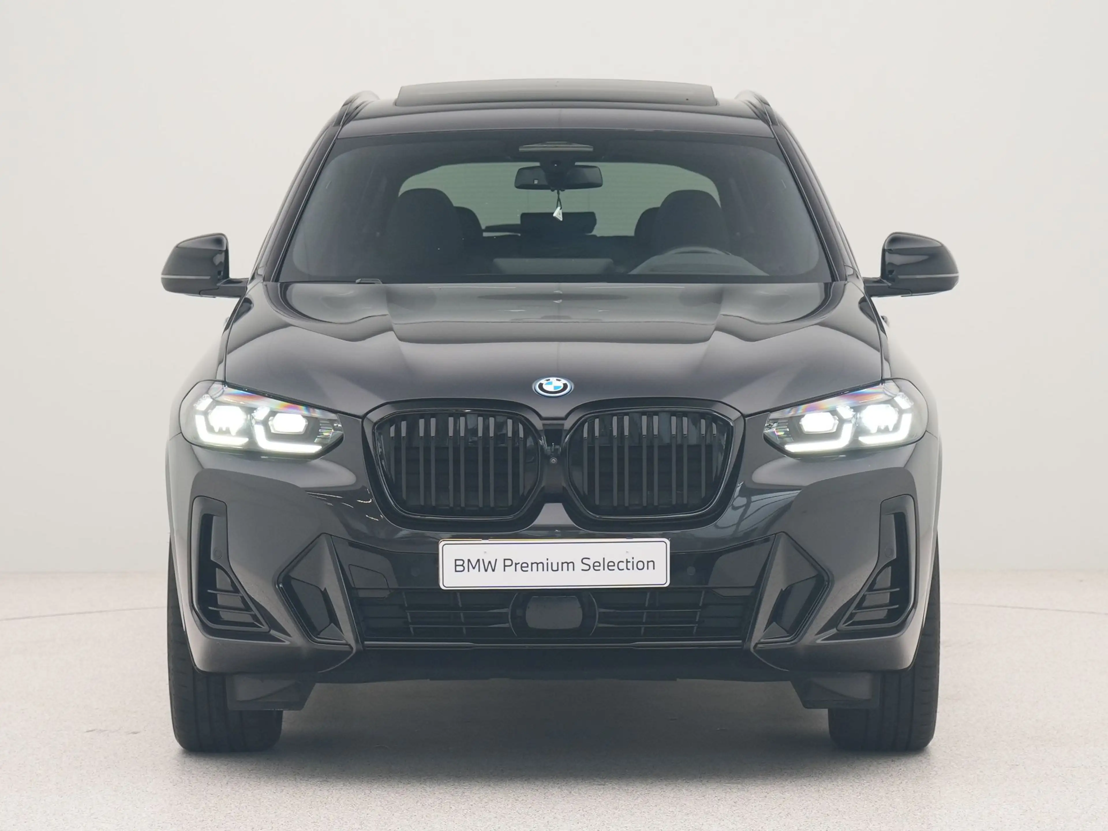 BMW iX3 High Executive 80 kWh SoH 100% — photo 5