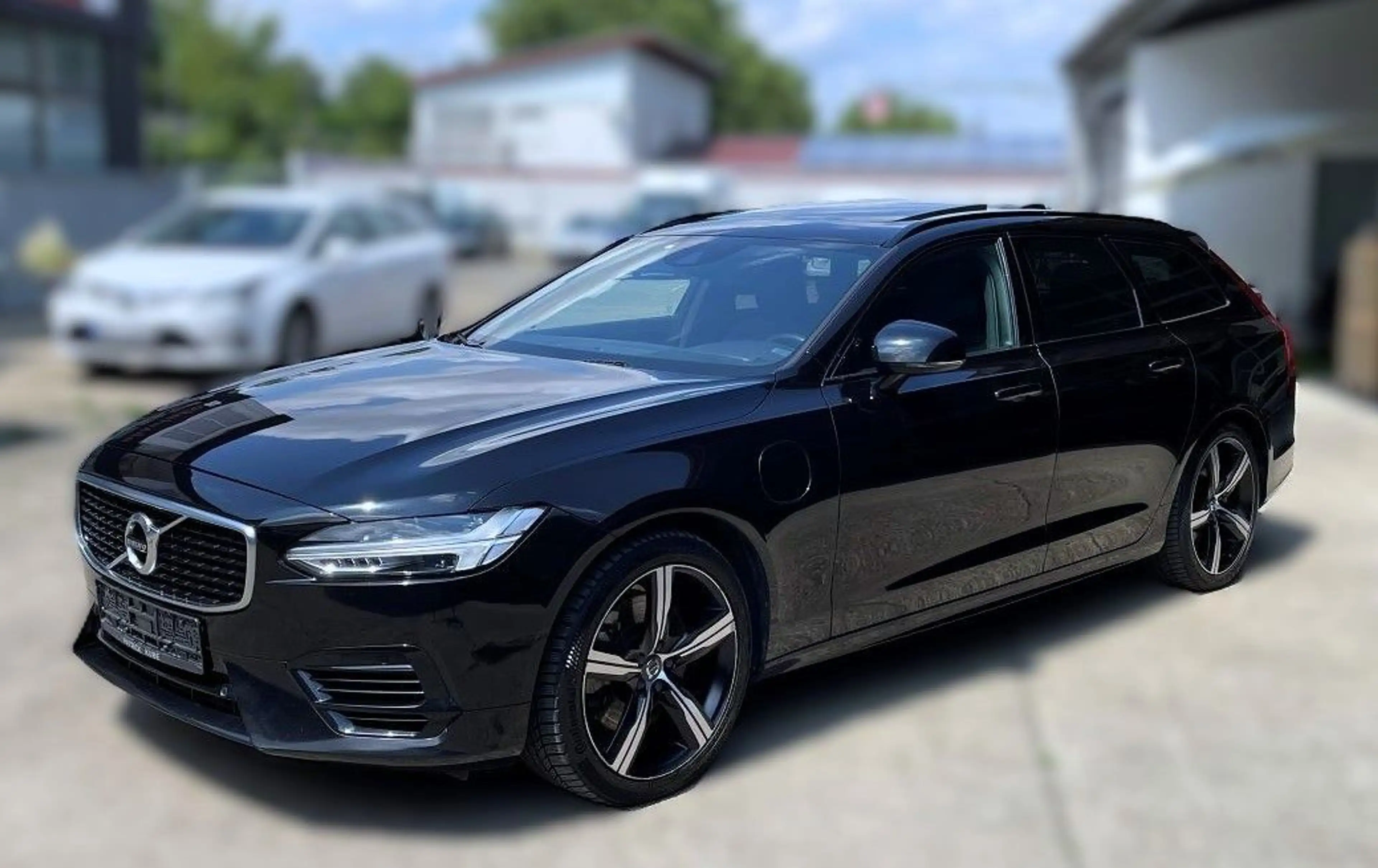 Volvo V90 T8 AWD PHEV *R-DESIGN*NAPPA|PANO|ACC|AHK — photo 5