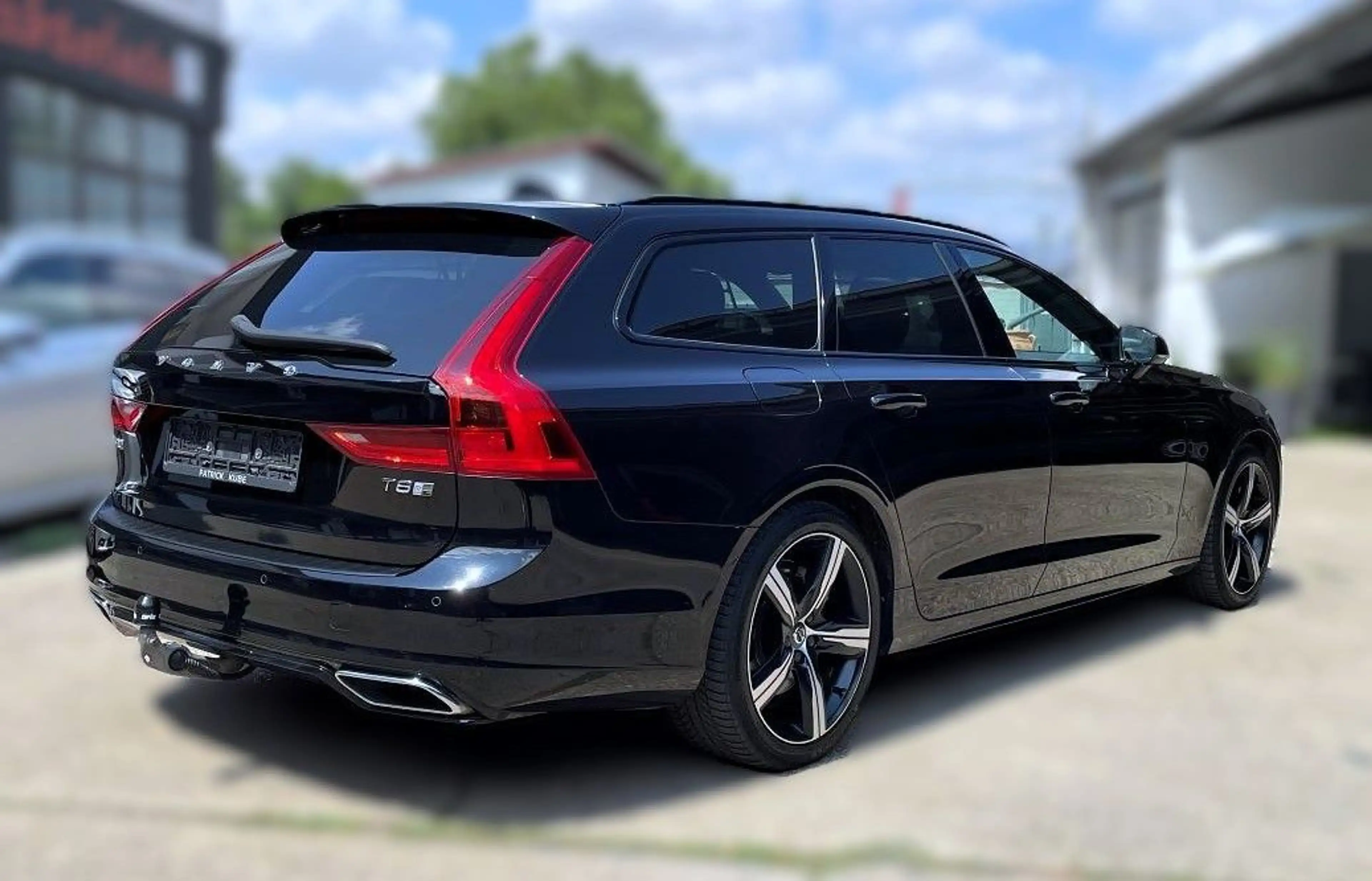 Volvo V90 T8 AWD PHEV *R-DESIGN*NAPPA|PANO|ACC|AHK — photo 4