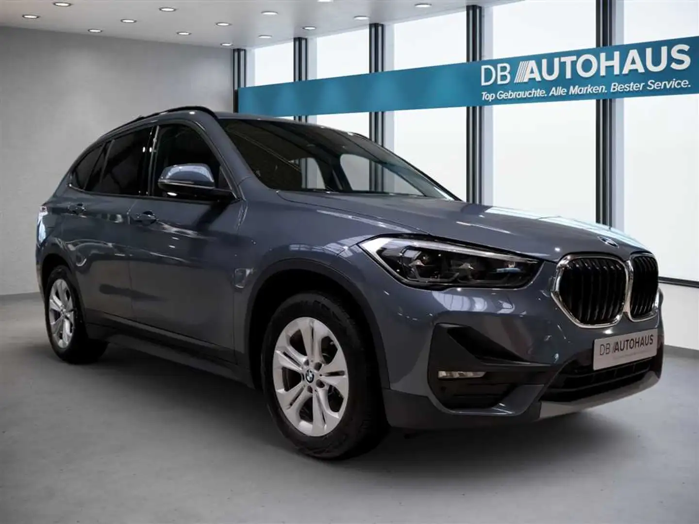 BMW X1 xDrive 25e Advantage Steptronic Grau - 2
