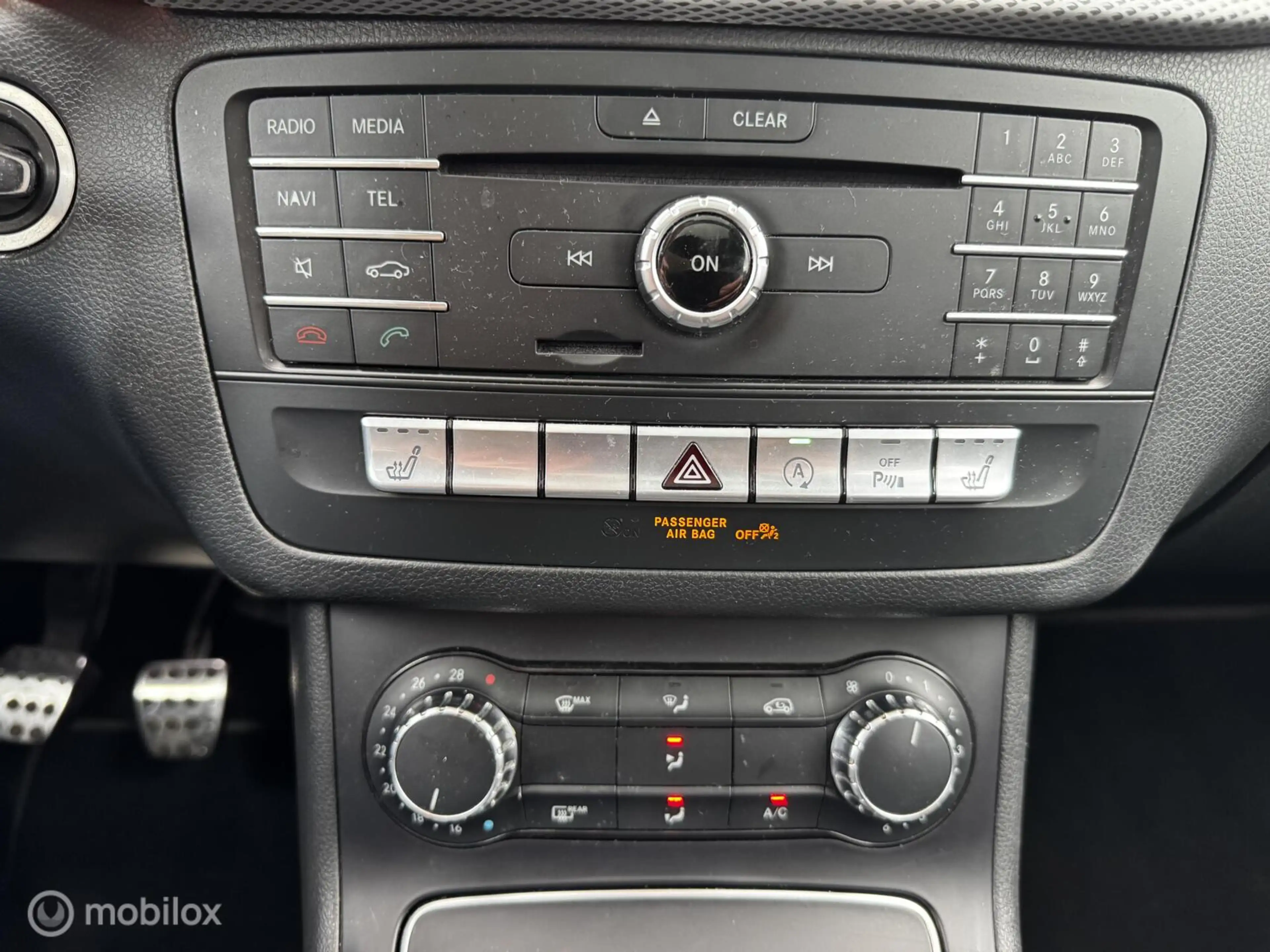 Mercedes-Benz B 200 Ambition 2015 — photo 11