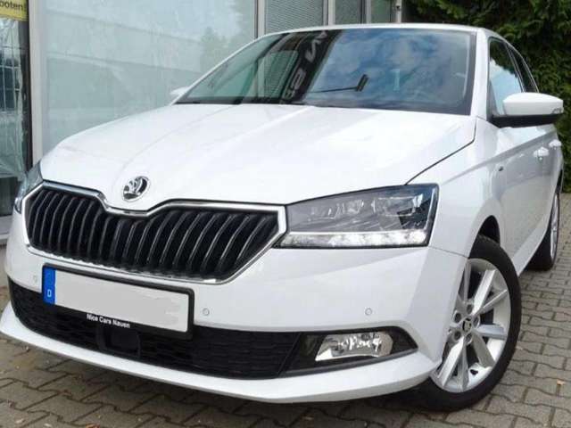 Imagine Skoda Fabia Fabia 1.0 TSI Clever