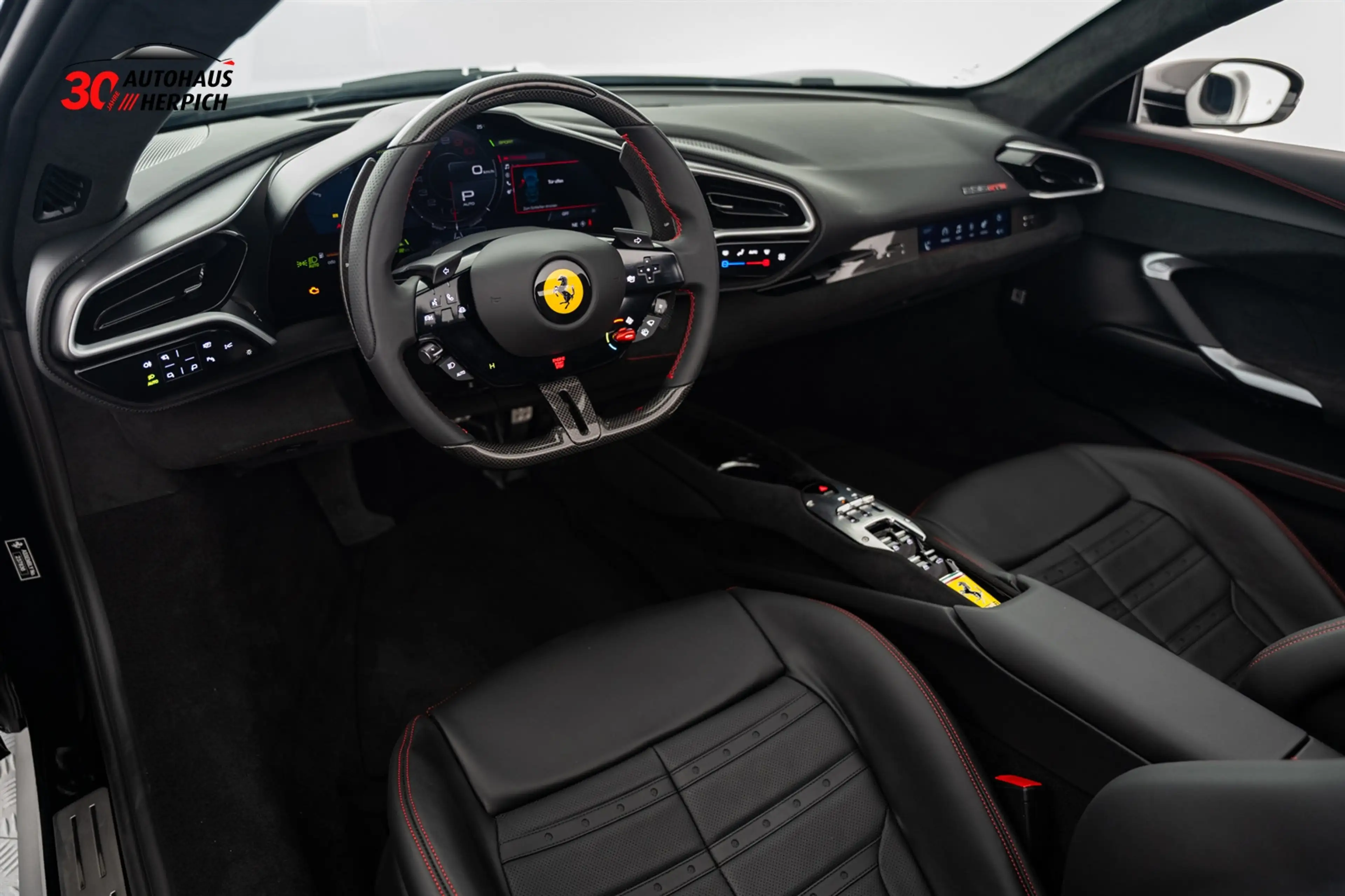 Ferrari 296 All Black Lift JBL 360° LED-Lenkrad Carp — photo 10