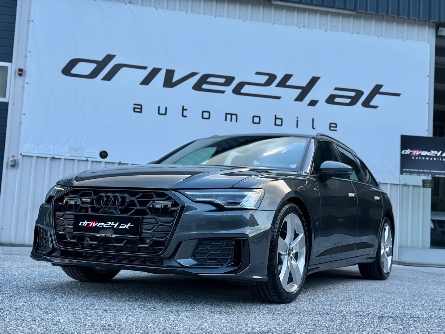 Audi A6 SLINE INT+EXT TDIqu B&O MEMORY MATRIX AHK STHZ 20" Grau - 1