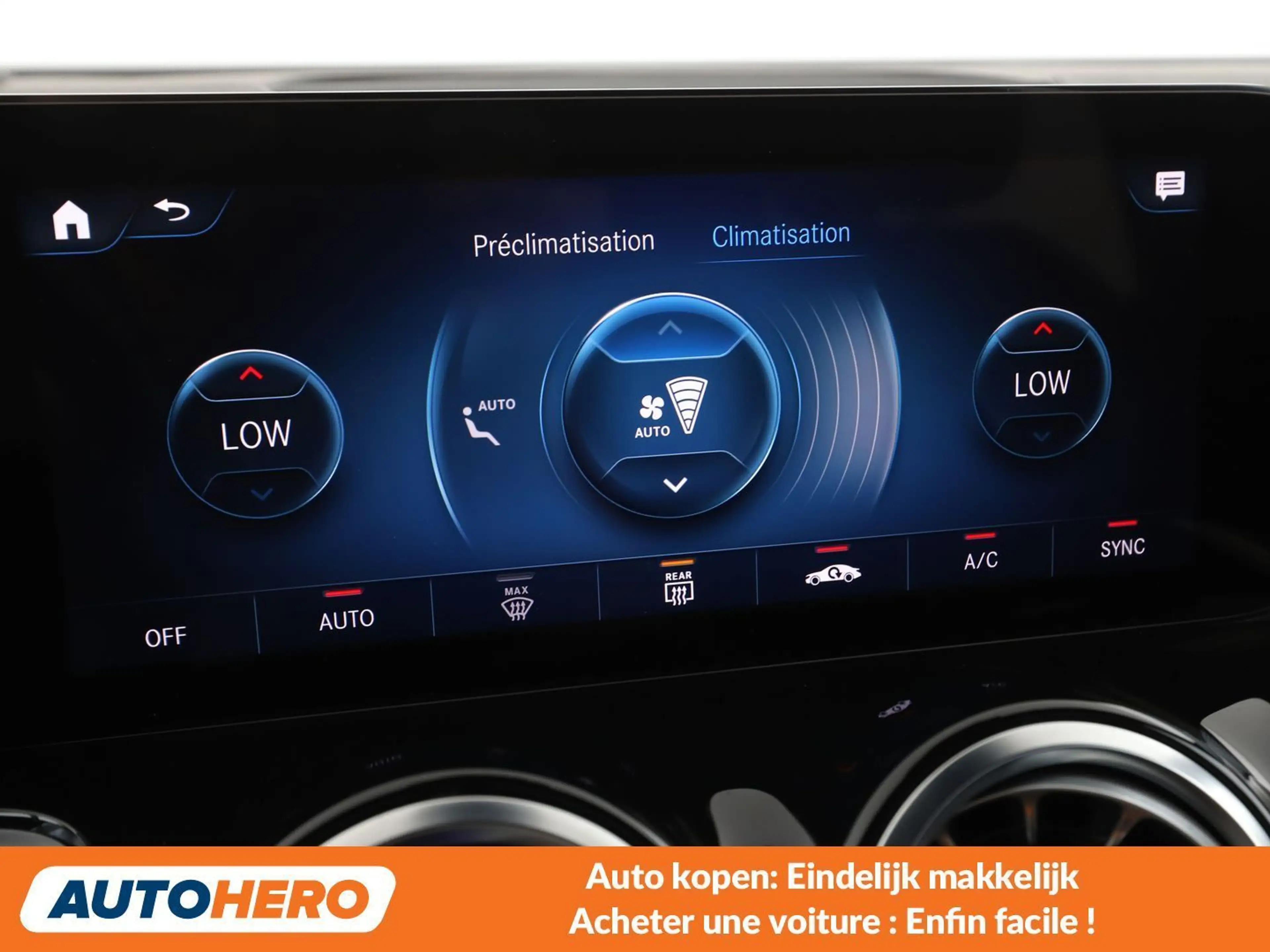 Mercedes-Benz EQB 350 350 4Matic AMG Line — photo 15