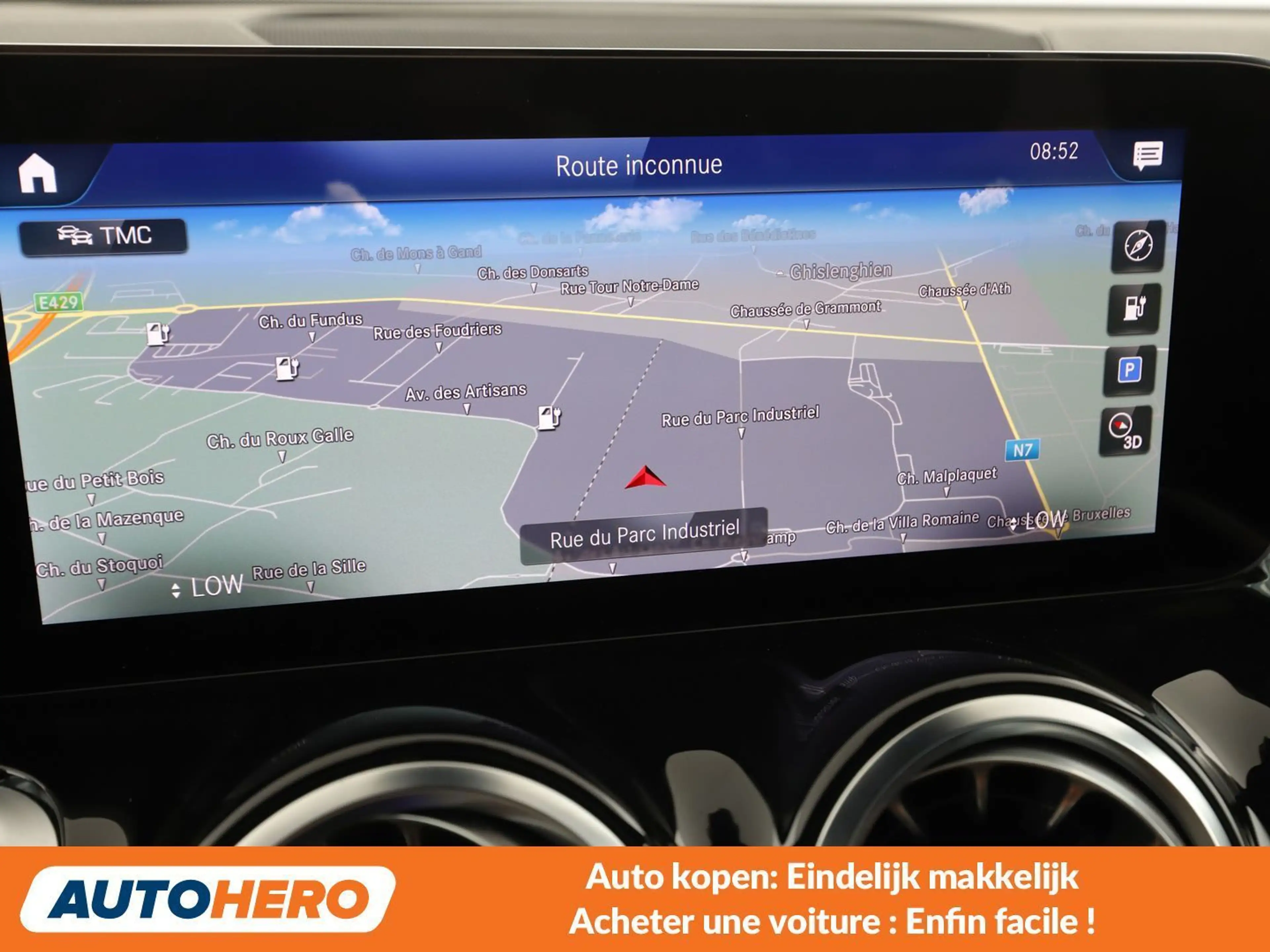 Mercedes-Benz EQB 350 350 4Matic AMG Line — photo 8