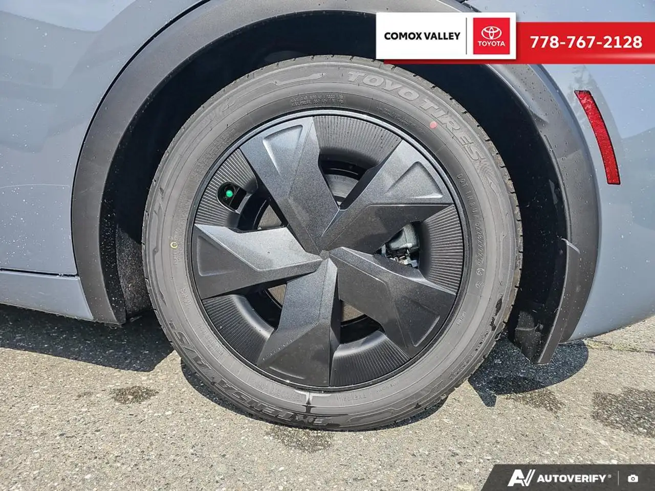 Toyota Prius снимка Toyota Prius