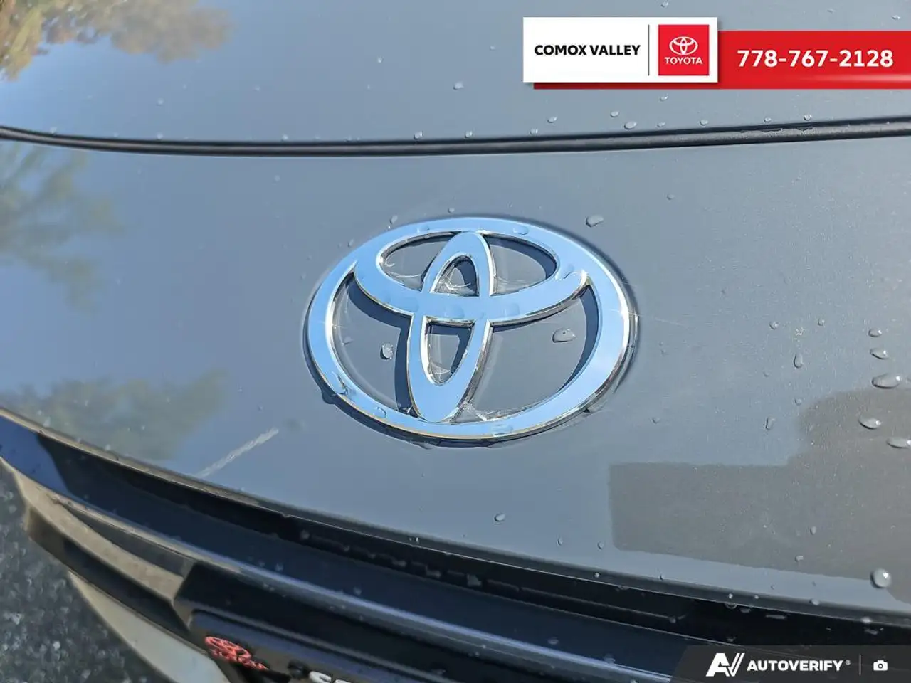 Toyota Prius снимка Toyota Prius