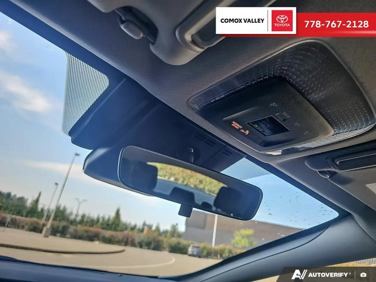 Toyota Prius снимка Toyota Prius