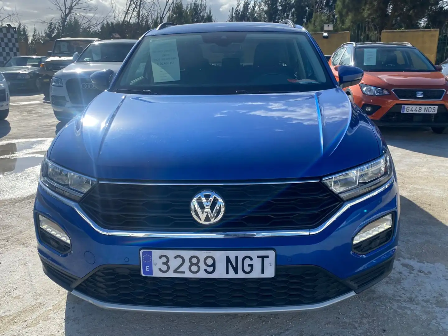 Volkswagen T-Roc 1.6TDI Advance Style Blau - 2