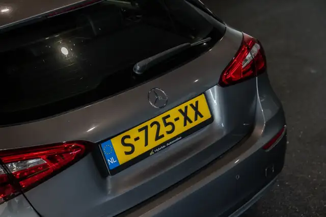 Mercedes-Benz A-Class view 18