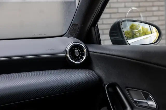 Mercedes-Benz A-Class view 27
