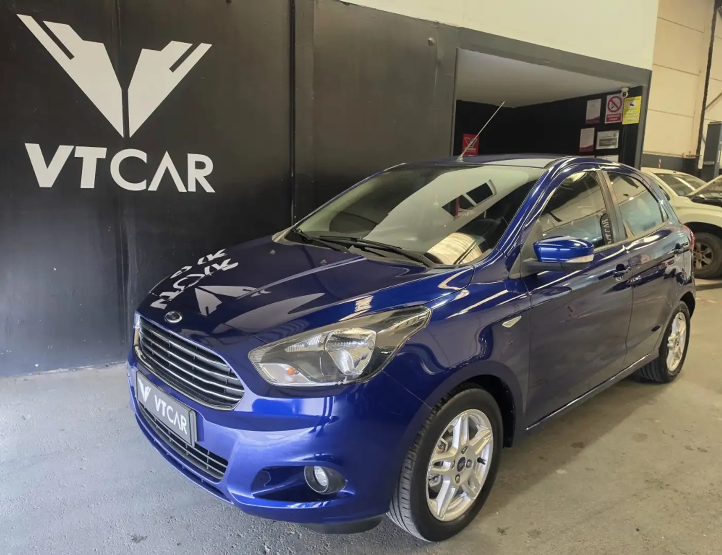 Ford Ka/Ka+ Ka+ 1.19 Ti-VCT Ultimate Azul - 2