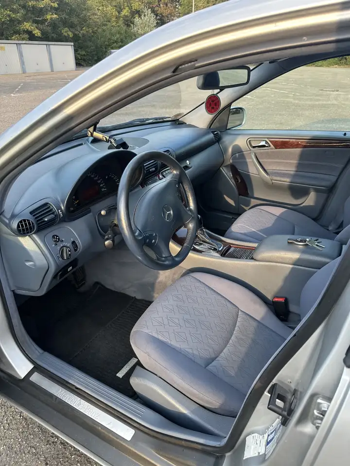 Mercedes-Benz C 240 Sport, foto 11