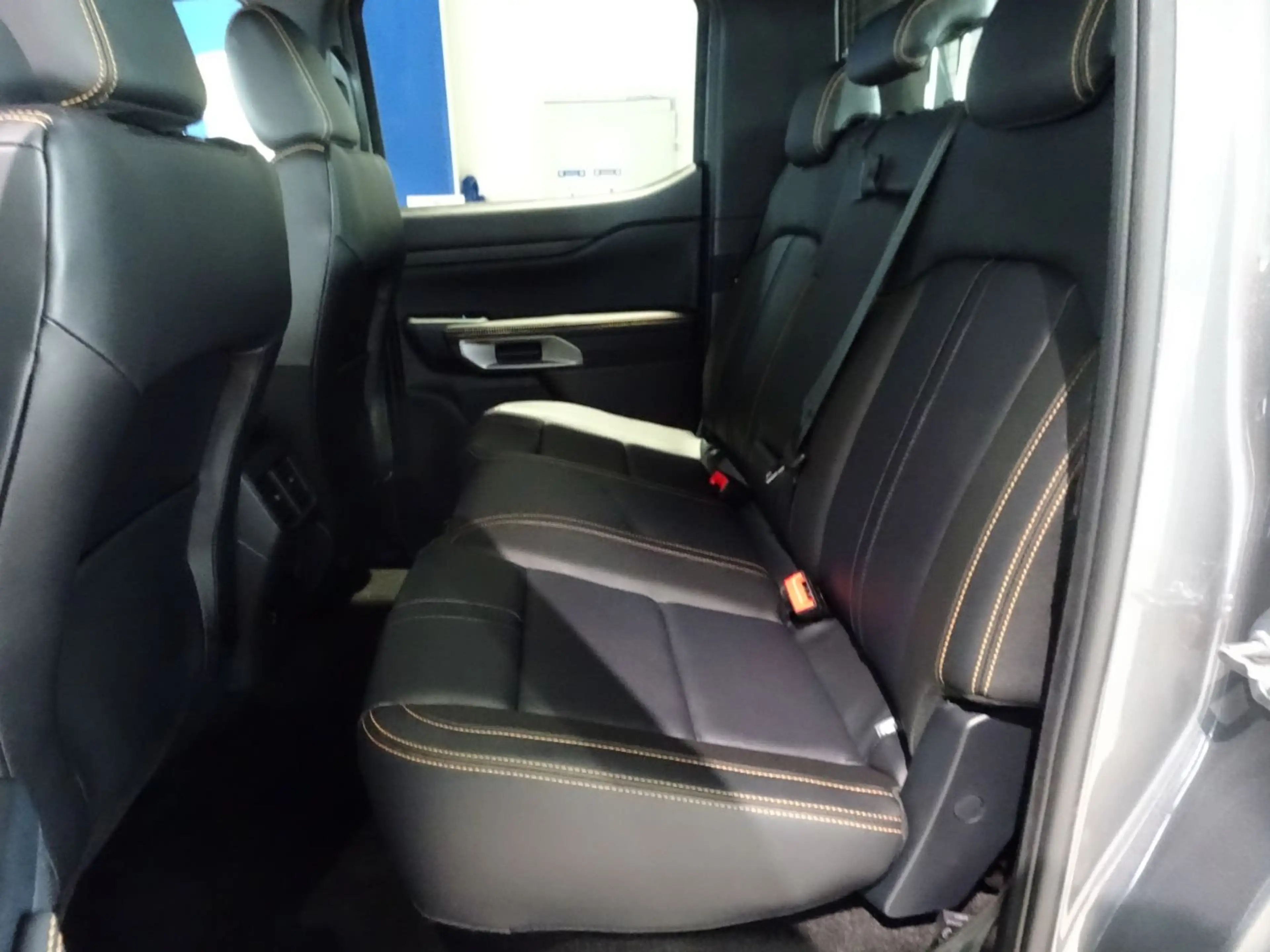Ford Ranger Wildtrak 2.3 DoKa PHEV BLUECRUISE*iACC*360 — photo 12