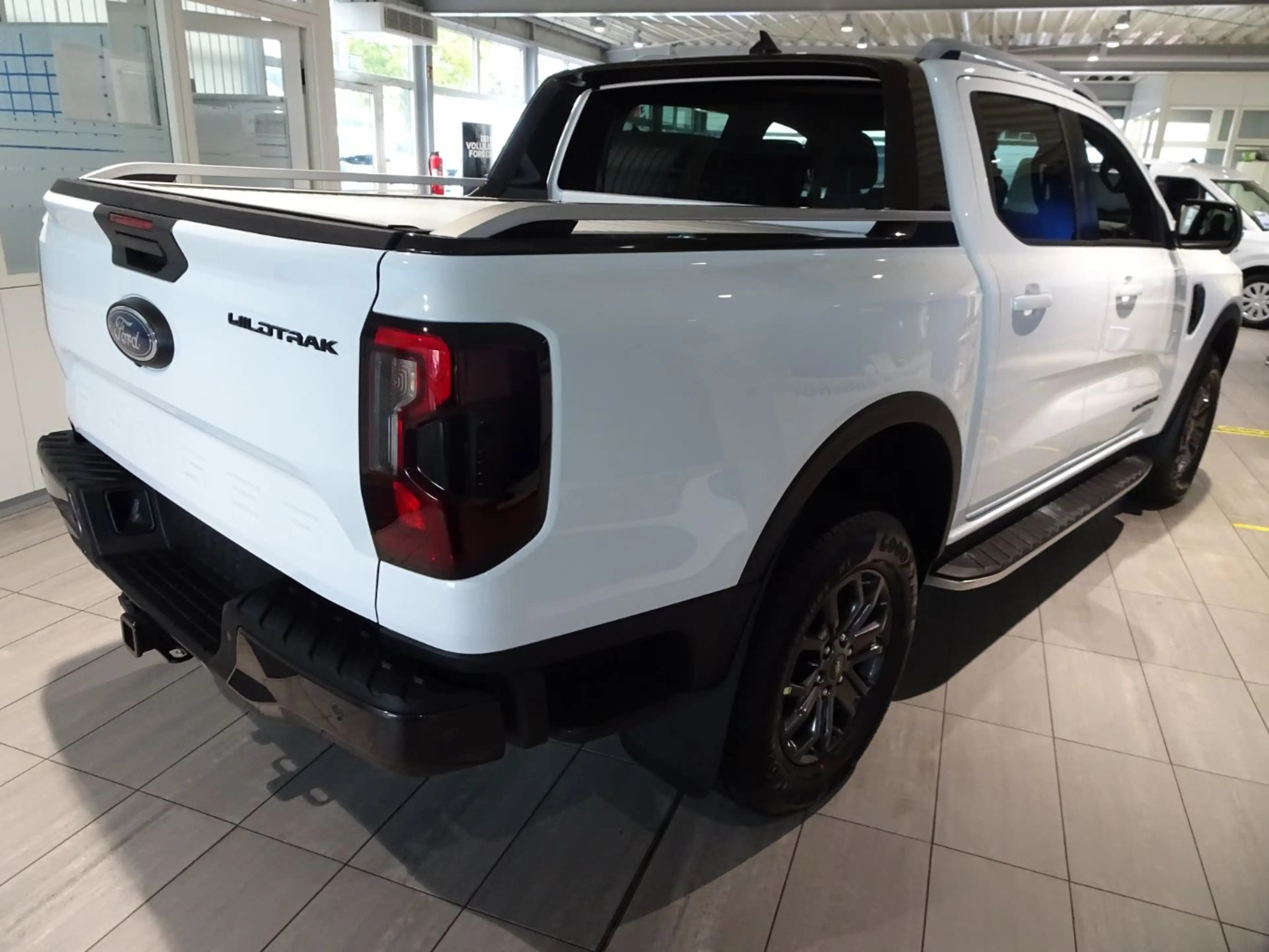 Ford Ranger Wildtrak 2.3 DoKa PHEV BLUECRUISE*iACC*360 — photo 5