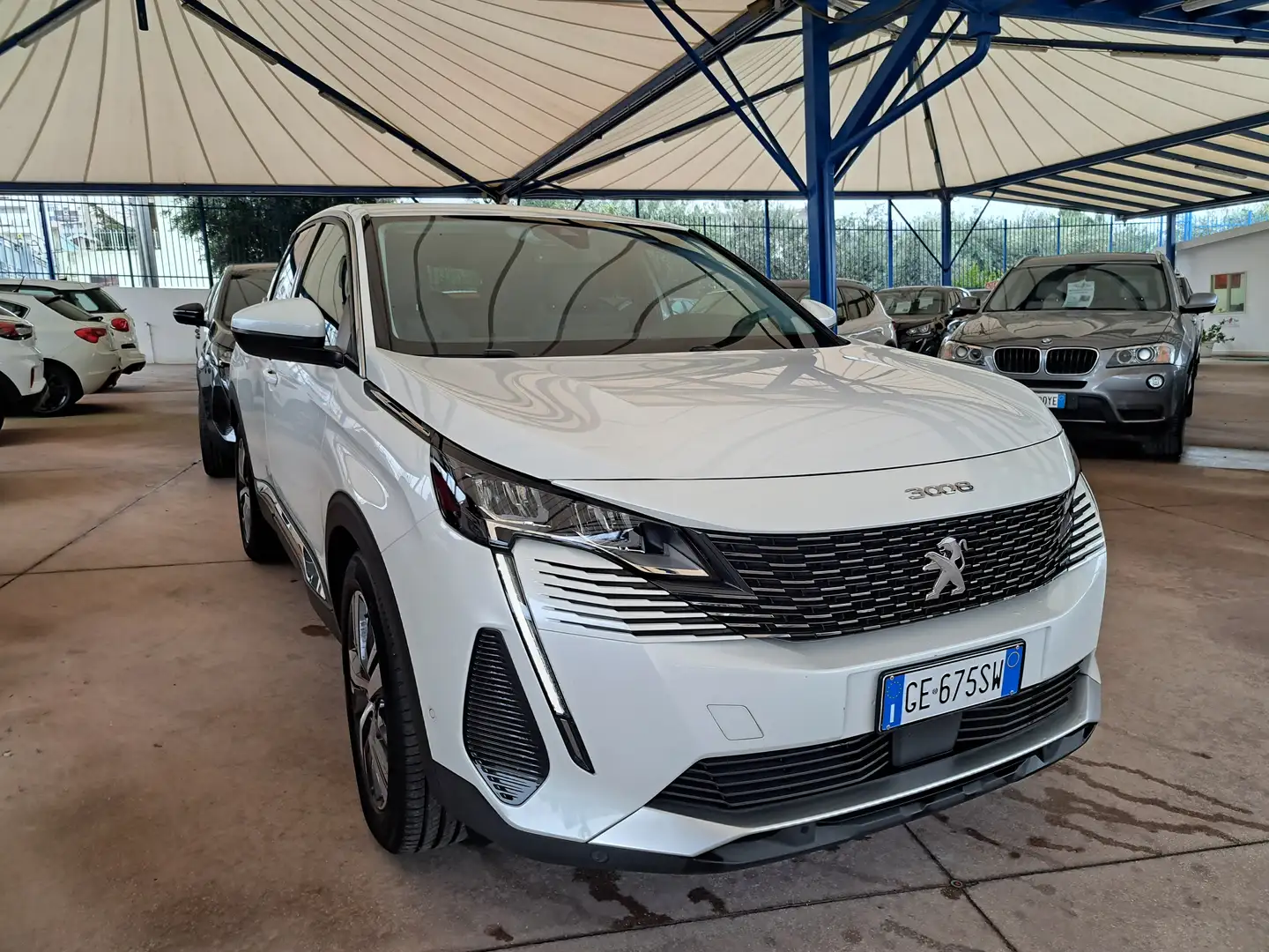 Peugeot 3008 3008 1.5 Bluehdi 130CV Allure S/S Blanc - 1