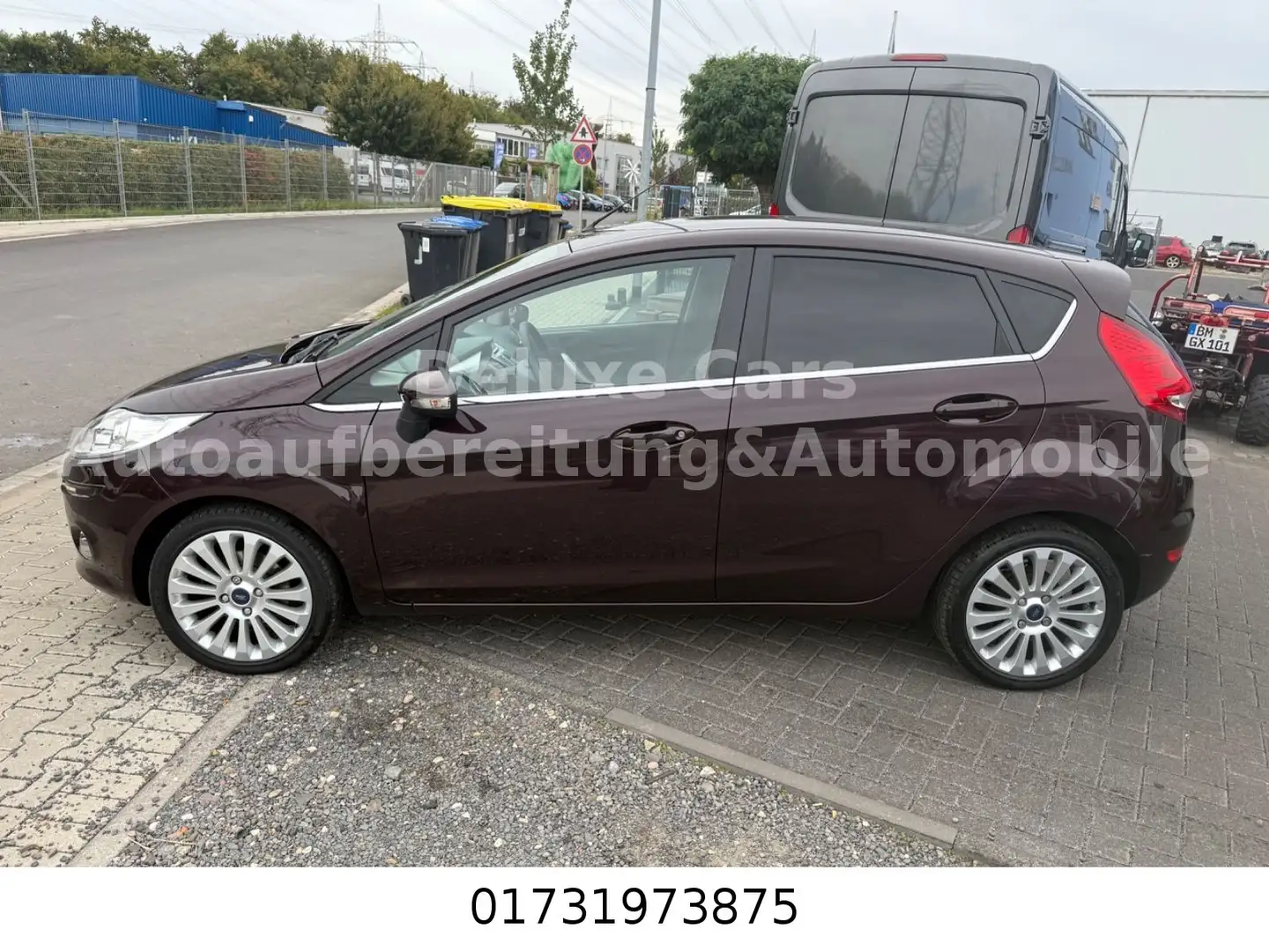 Ford Fiesta Titanium  KLIMA / SERVO / TOP ZUSTAND - 2