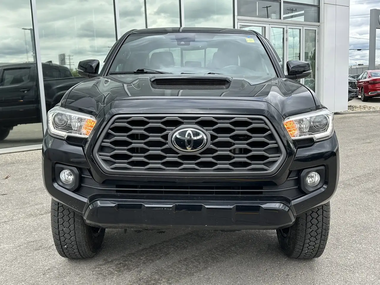 Toyota Tacoma снимка Toyota Tacoma