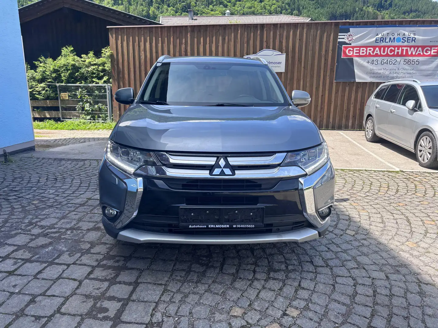 Mitsubishi Outlander Gris - 2