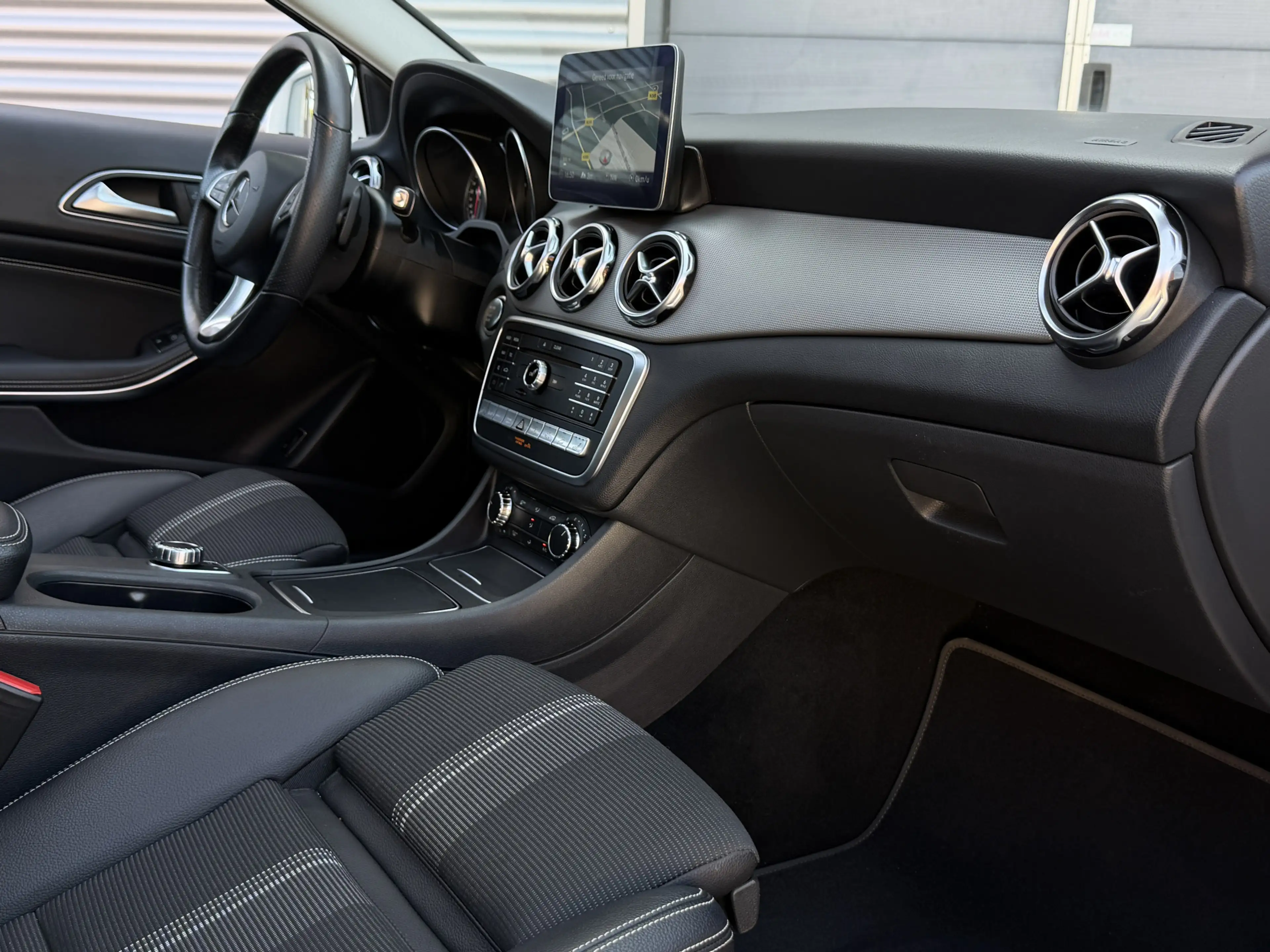Mercedes-Benz GLA 220 4Matic Business I Aut. I Pano.dak I Navi I 50.000 — photo 8