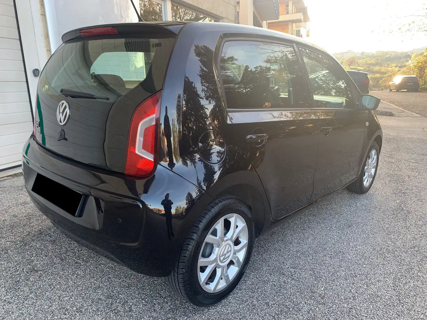 Volkswagen up! 1.0 Club 5p - PRONTA CONSEGNA - Nero - 2