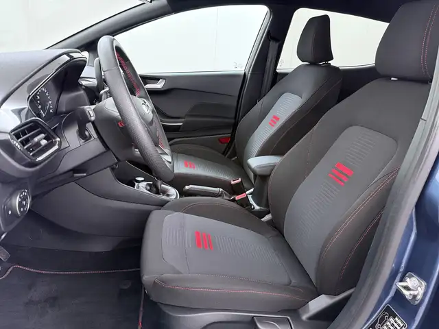 Ford Fiesta view 9