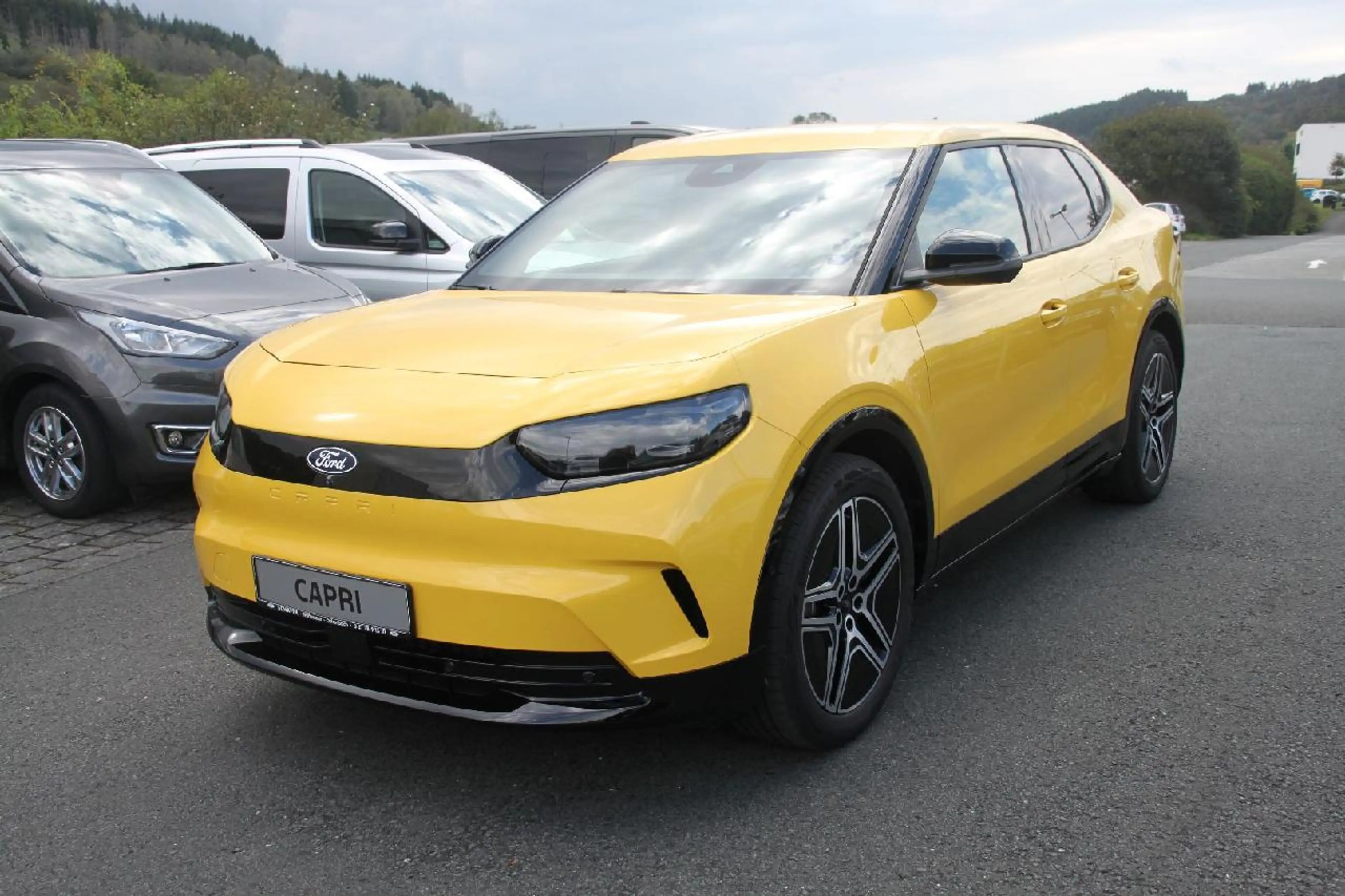 Ford Capri 210 kW RWD Premium+LMF+NAVI+KLIMA+LED+RFK+ — photo 2
