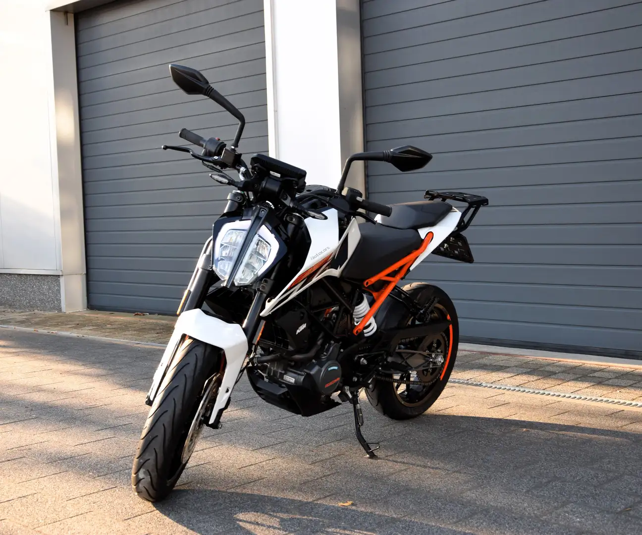 KTM 125 Duke Wit - 1