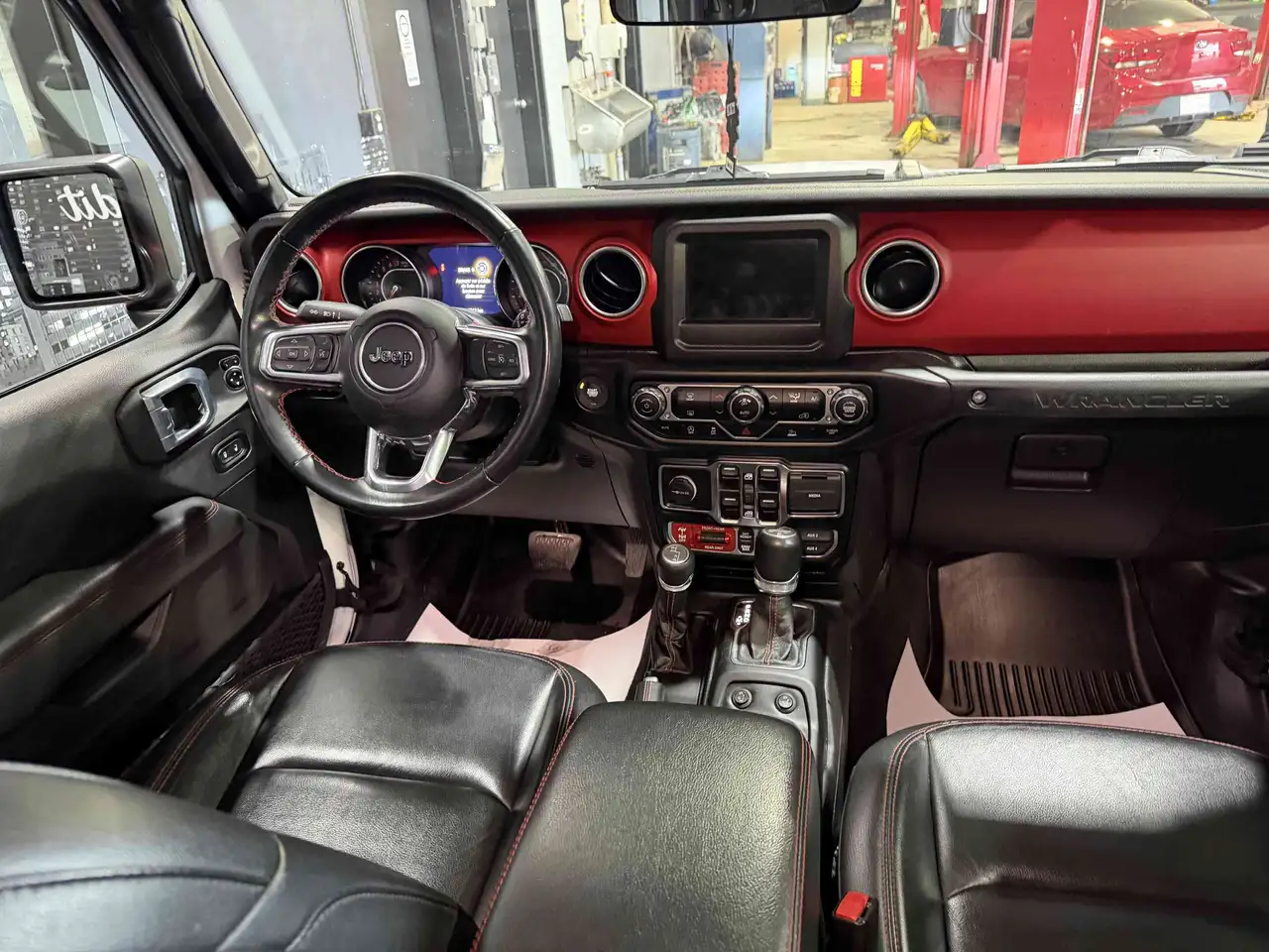 Jeep Wrangler снимка Jeep Wrangler