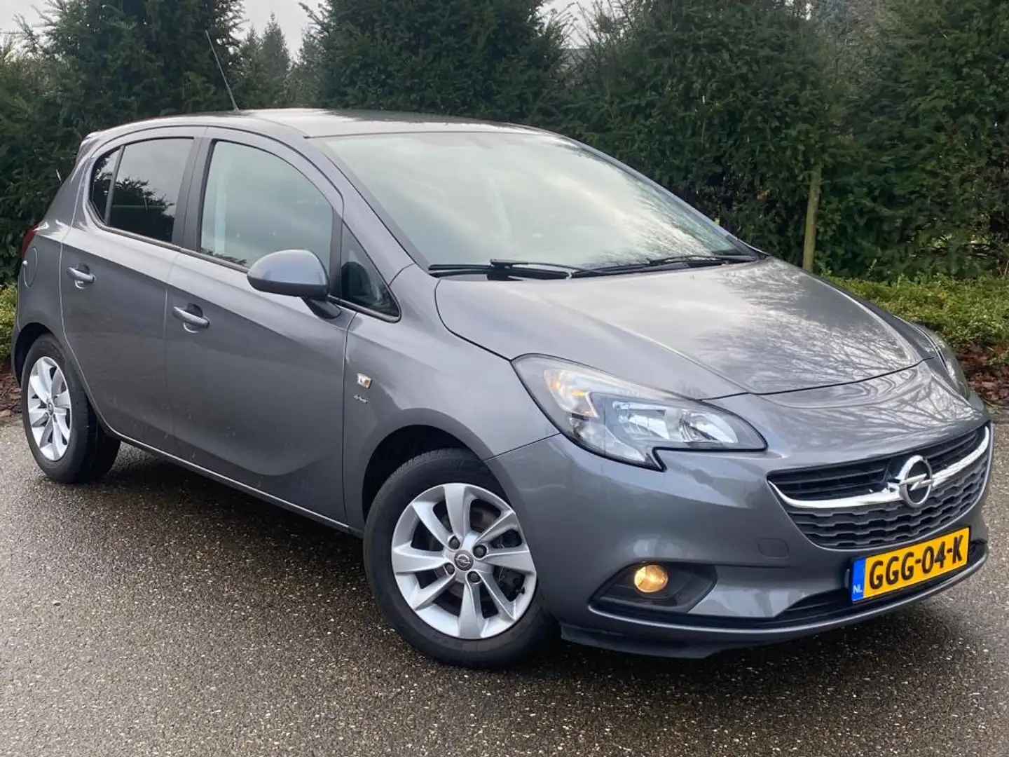 Opel Corsa 1.4 Cosmo l Zeer Mooi! Grijs - 2