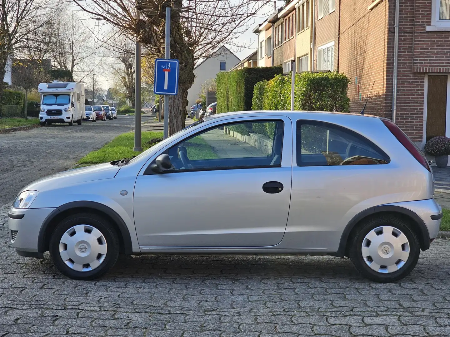 Opel Corsa !!33.000KM!! 1.2i AUTOMATIQUE 1ER PROPRIÉTAIRE Grey - 2