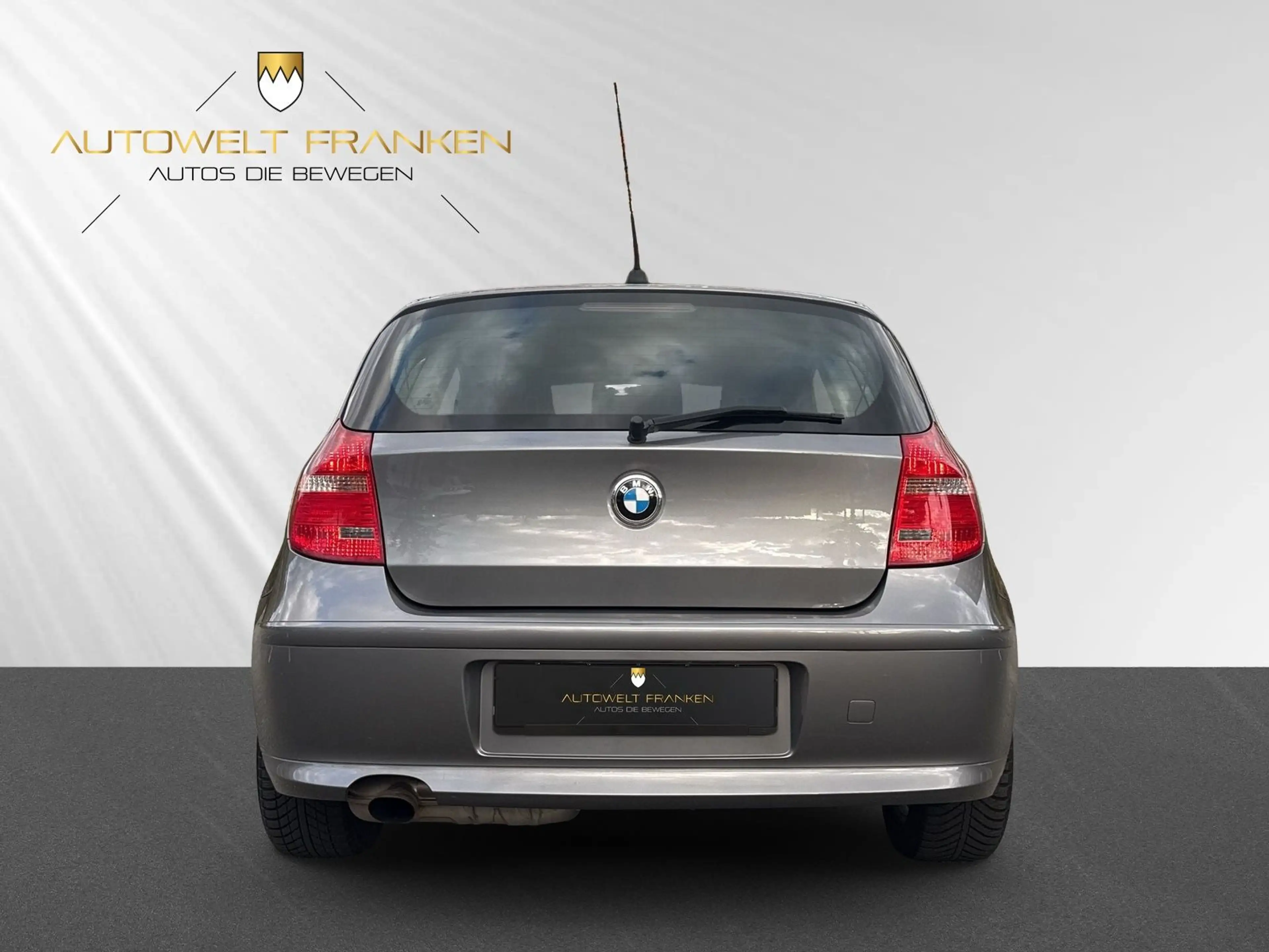 BMW 116 i *SERVICE NEU*BREMSEN NEU*TÜV 03/2028* — photo 6