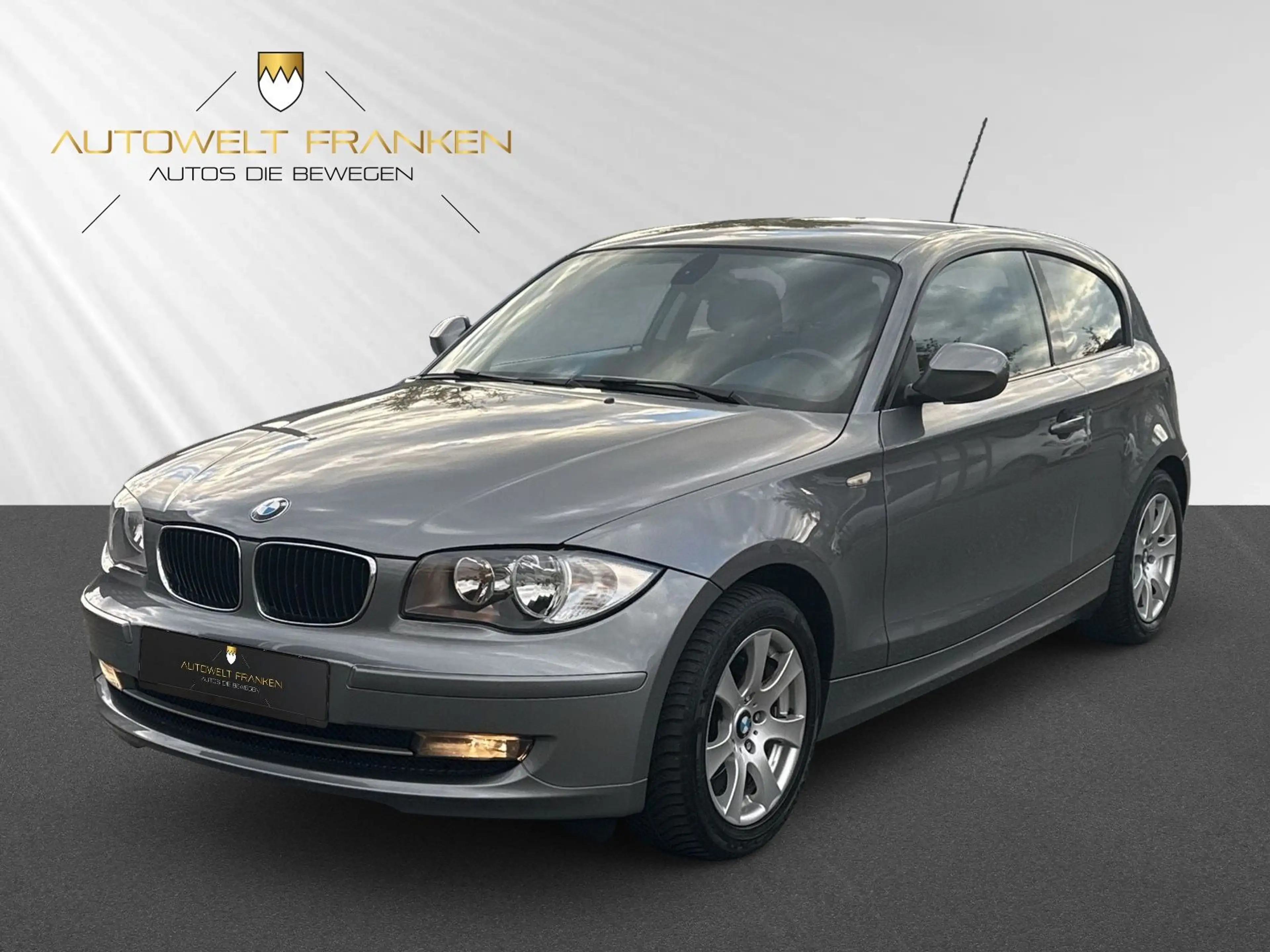 BMW 116 i *SERVICE NEU*BREMSEN NEU*TÜV 03/2028* — photo 3