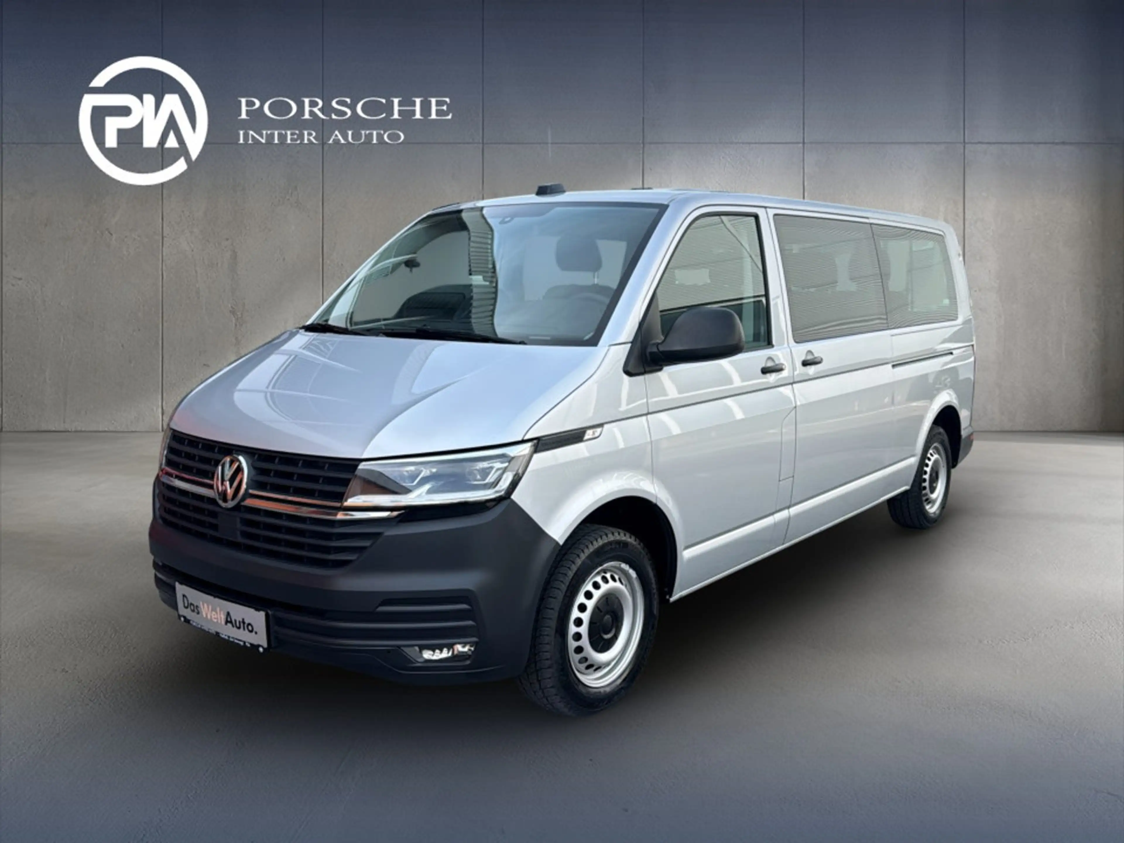 Volkswagen T6.1 Transporter Kombi LR TDI 4MOTION