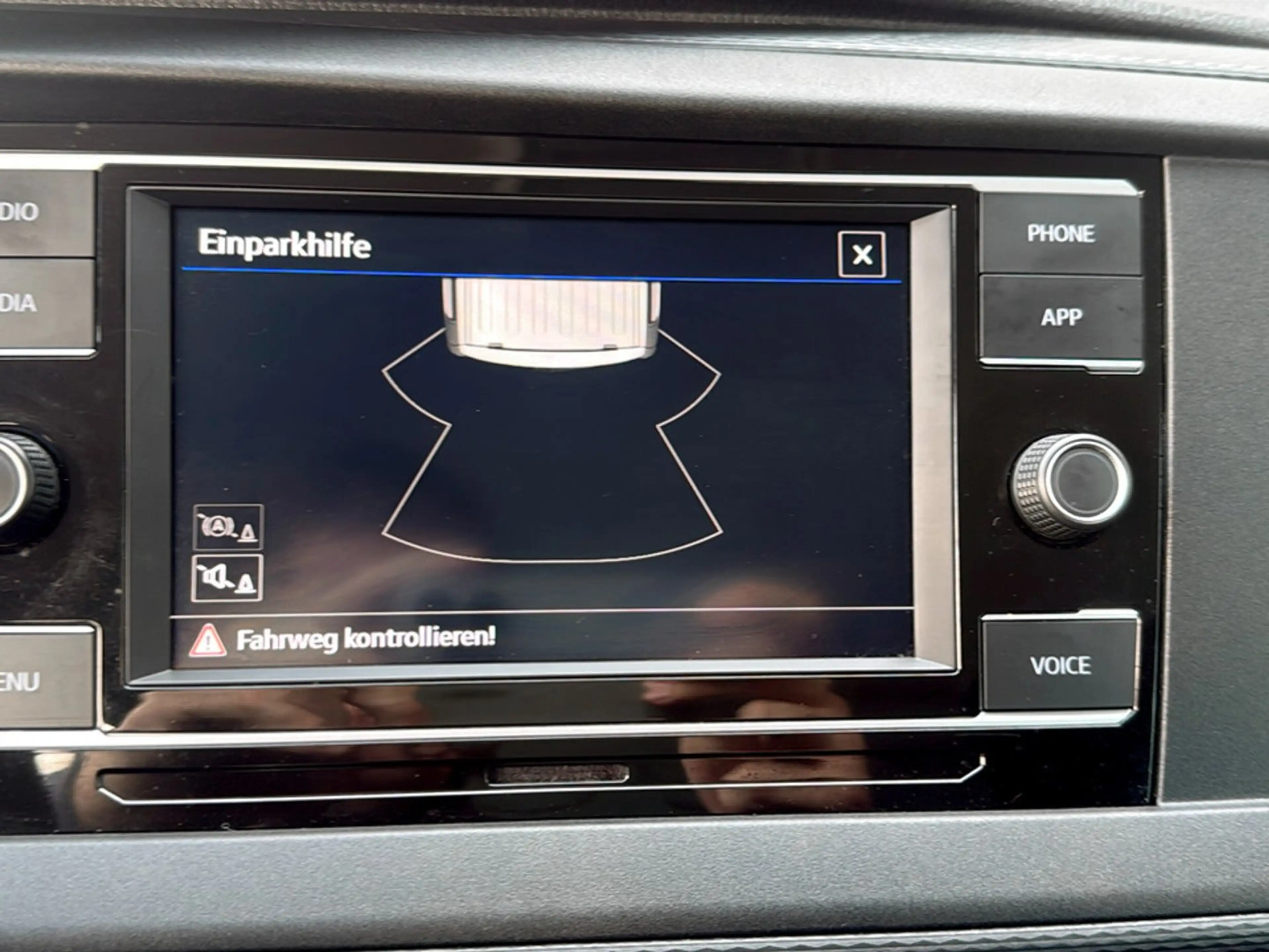 Volkswagen T6.1 Transporter Kombi LR TDI 4MOTION — photo 22