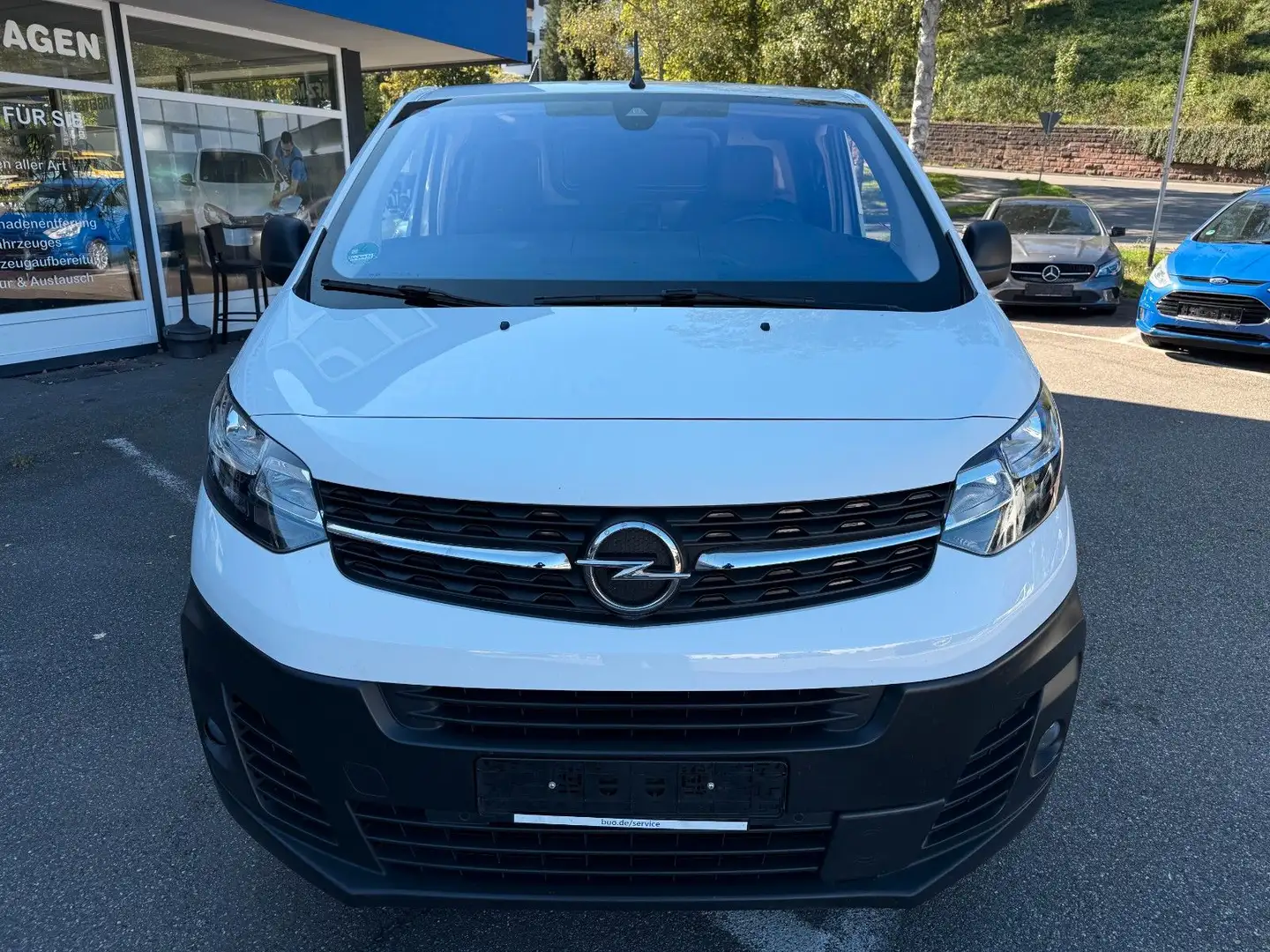Opel Vivaro Kasten 2.0 D CARGO L3 EHZ Keyless Kam 180 Weiß - 2