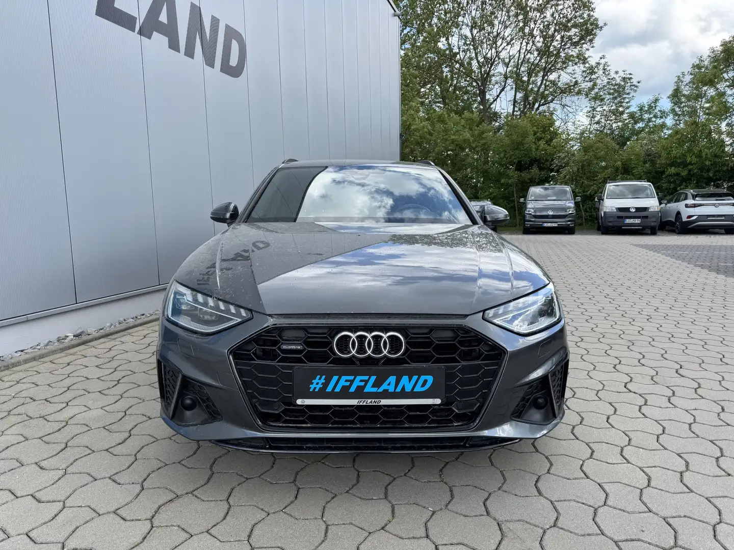Audi A4 Avant 40 TDI*quattro*S line*Matrix*Assistenz Paket Grigio - 2