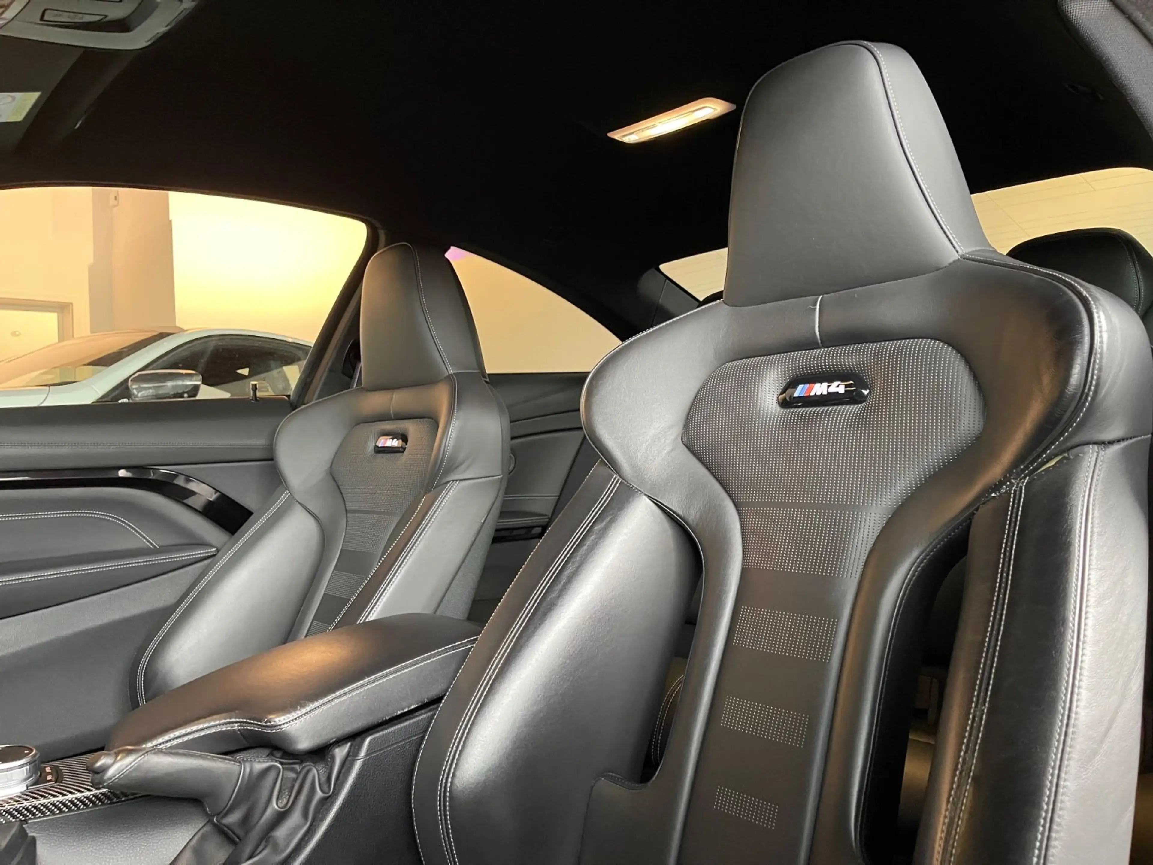 BMW M4 BMW M4 F82 Competition | 450 PS | Deutsches — photo 6