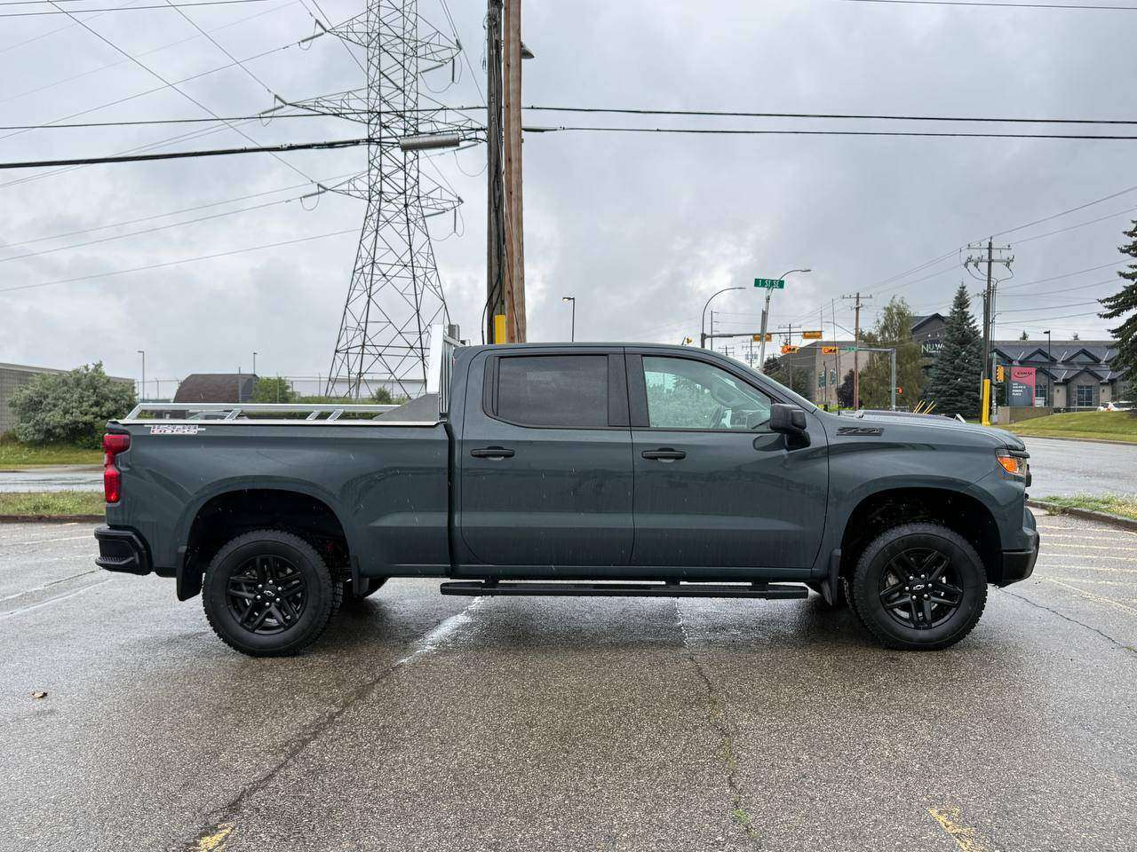 2026 Chevrolet Silverado 1500 4WD Crew Cab 157 Custom Trail Boss — снимка 1