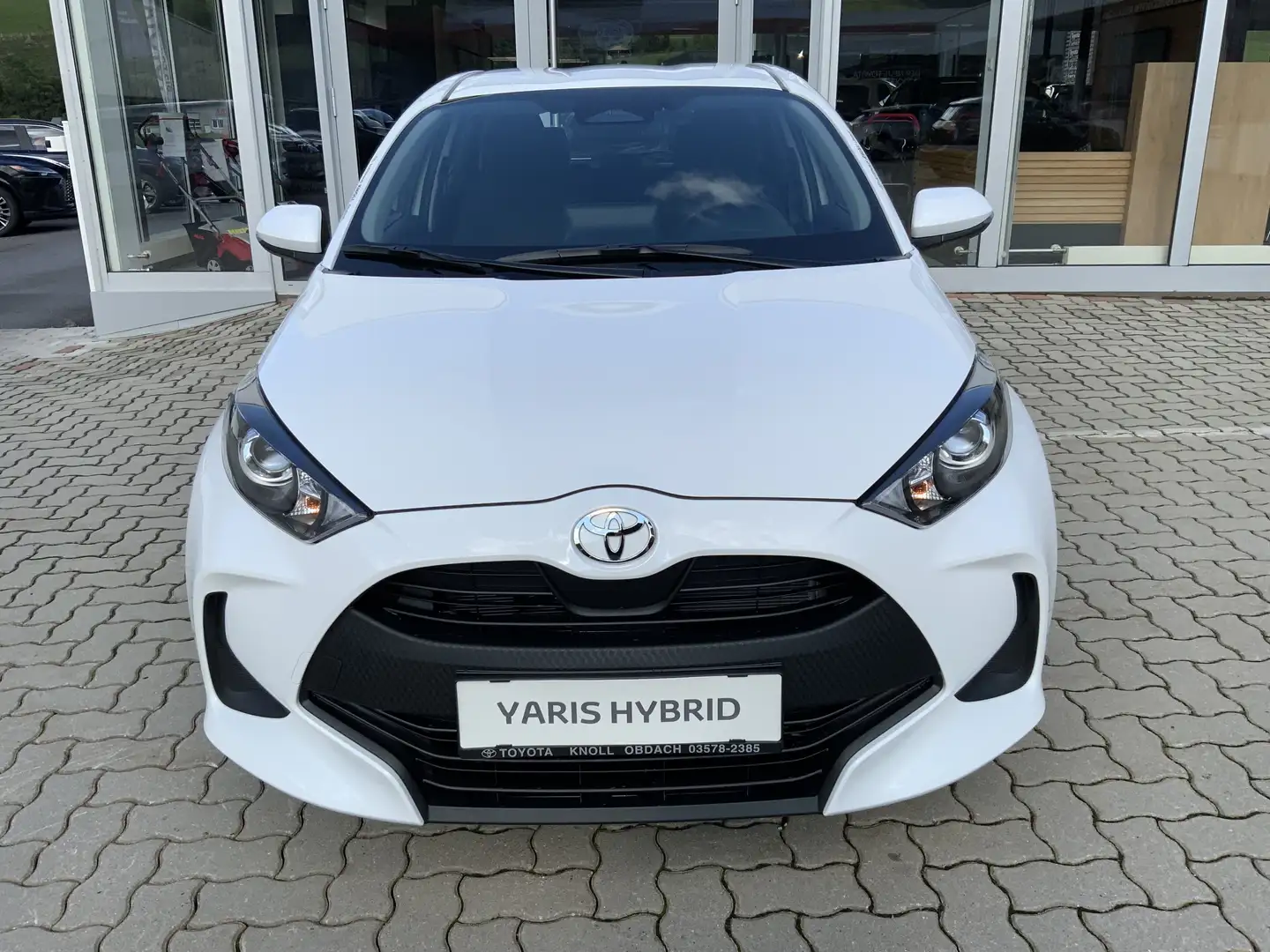 Toyota Yaris 1,5 Hybrid City AKTION Blanc - 2