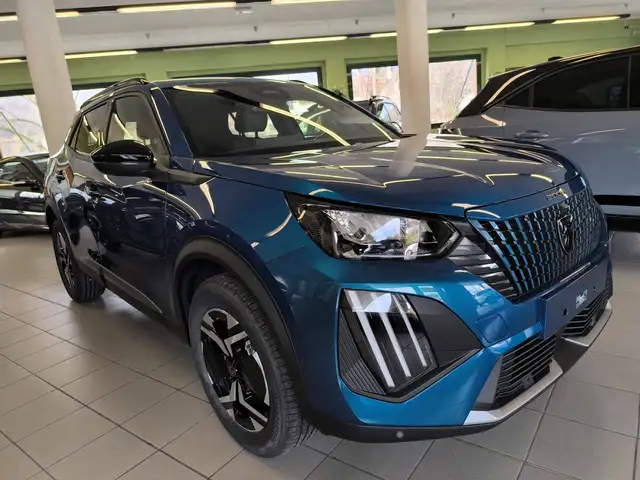 Peugeot 2008 view 5