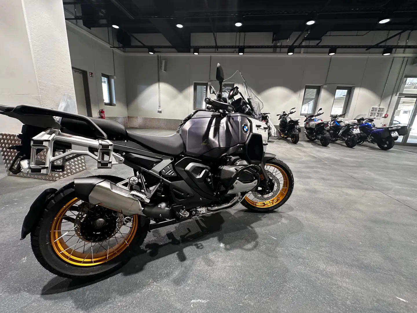 BMW R 1300 GS Adventure / Triple Black / ASA - VOLL Negru - 2