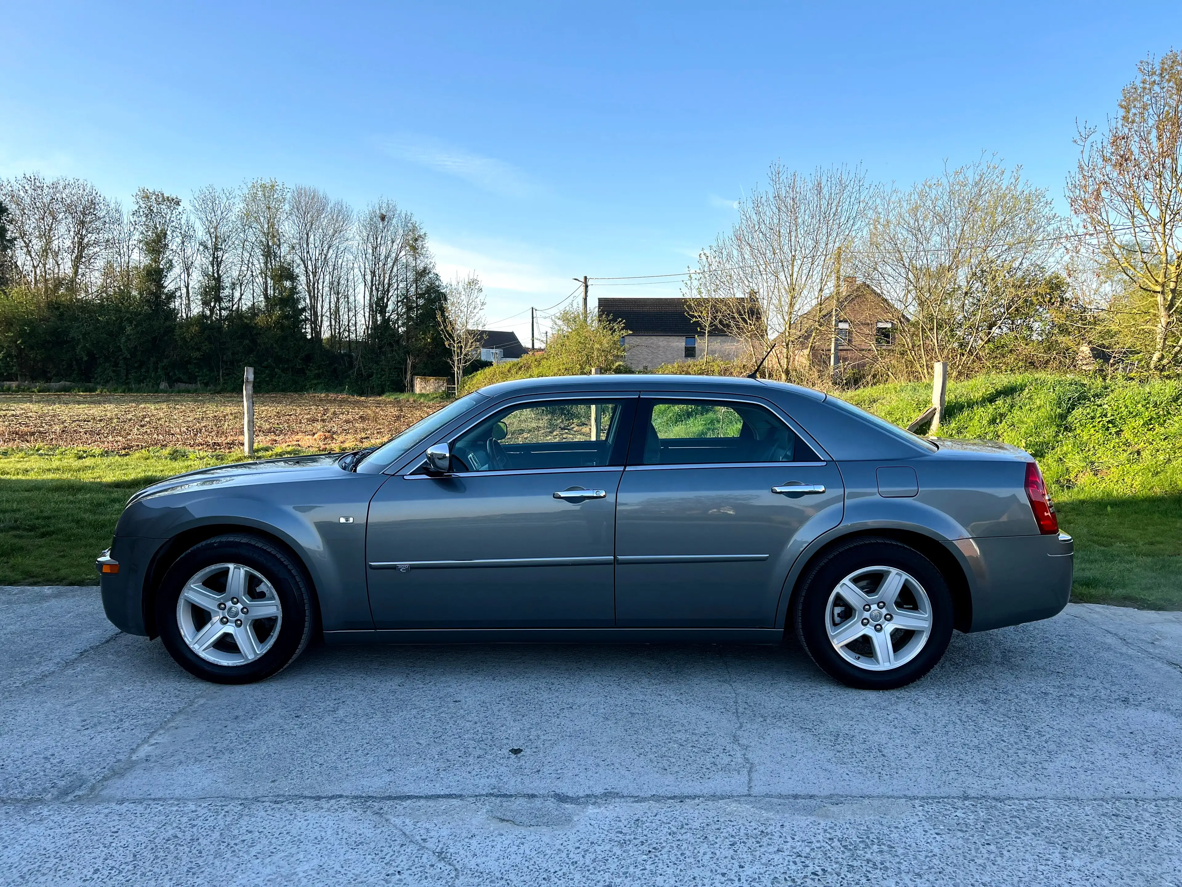 Chrysler 300C 300 C 3.0 Turbo CRD V6 ***1ere main*** — photo 8