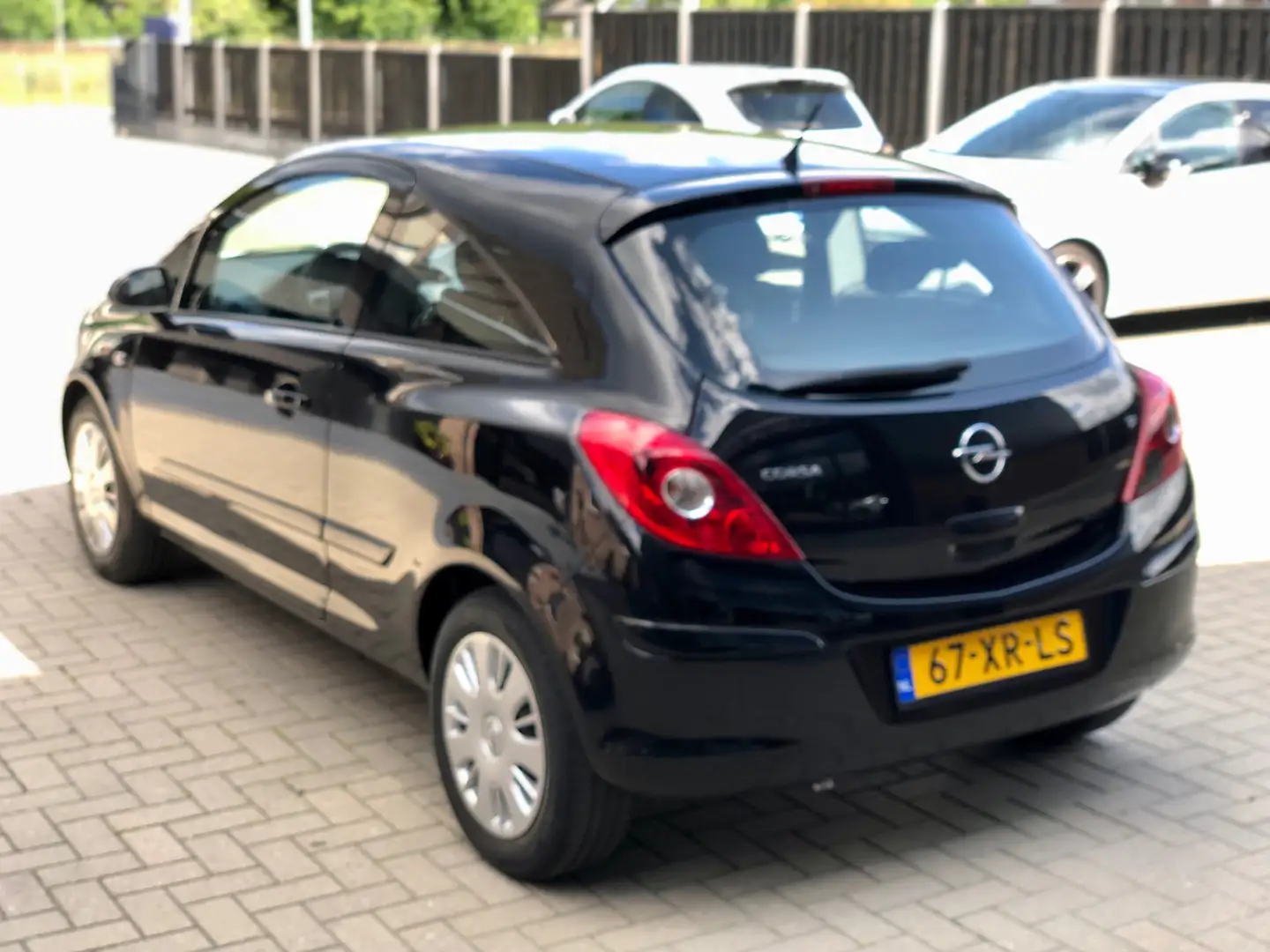 Opel Corsa 1.2-16V Business AIRCO CRUISE ELEKTR PAKKET NWE AP Schwarz - 2