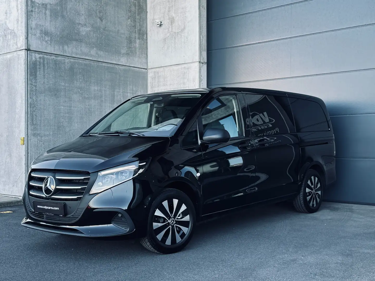 Mercedes-Benz Vito 116 NEW TOURER MULTIBEAM CAMERA LEDER 9PL 2SCHUIFD Noir - 2