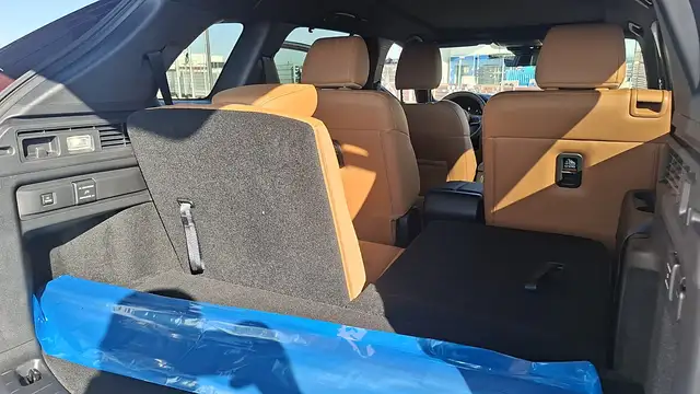 Mazda CX-80 2.5L e-SKYACTIV PHEV AWD Homura Plus Aut. Ansicht 12